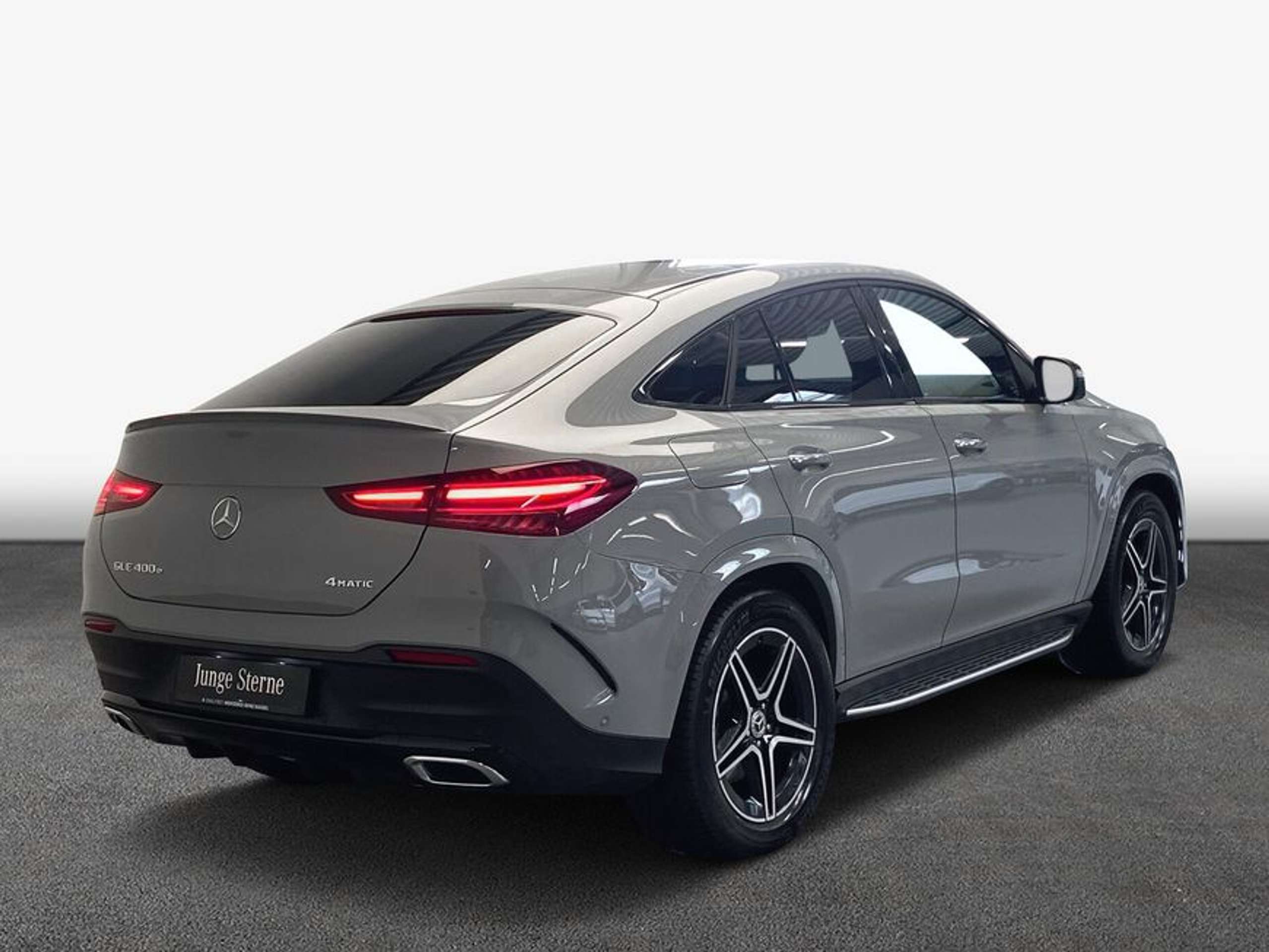 Mercedes-Benz - GLE 400