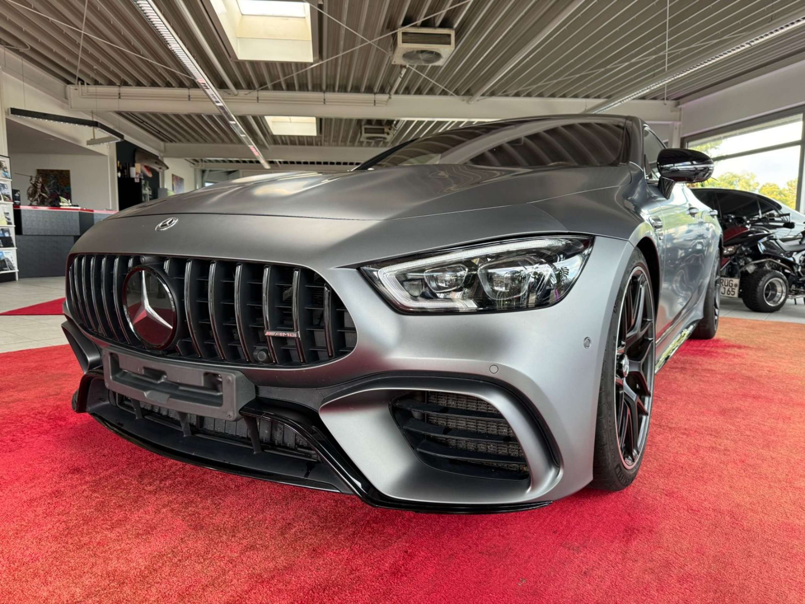 Mercedes-Benz - AMG GT