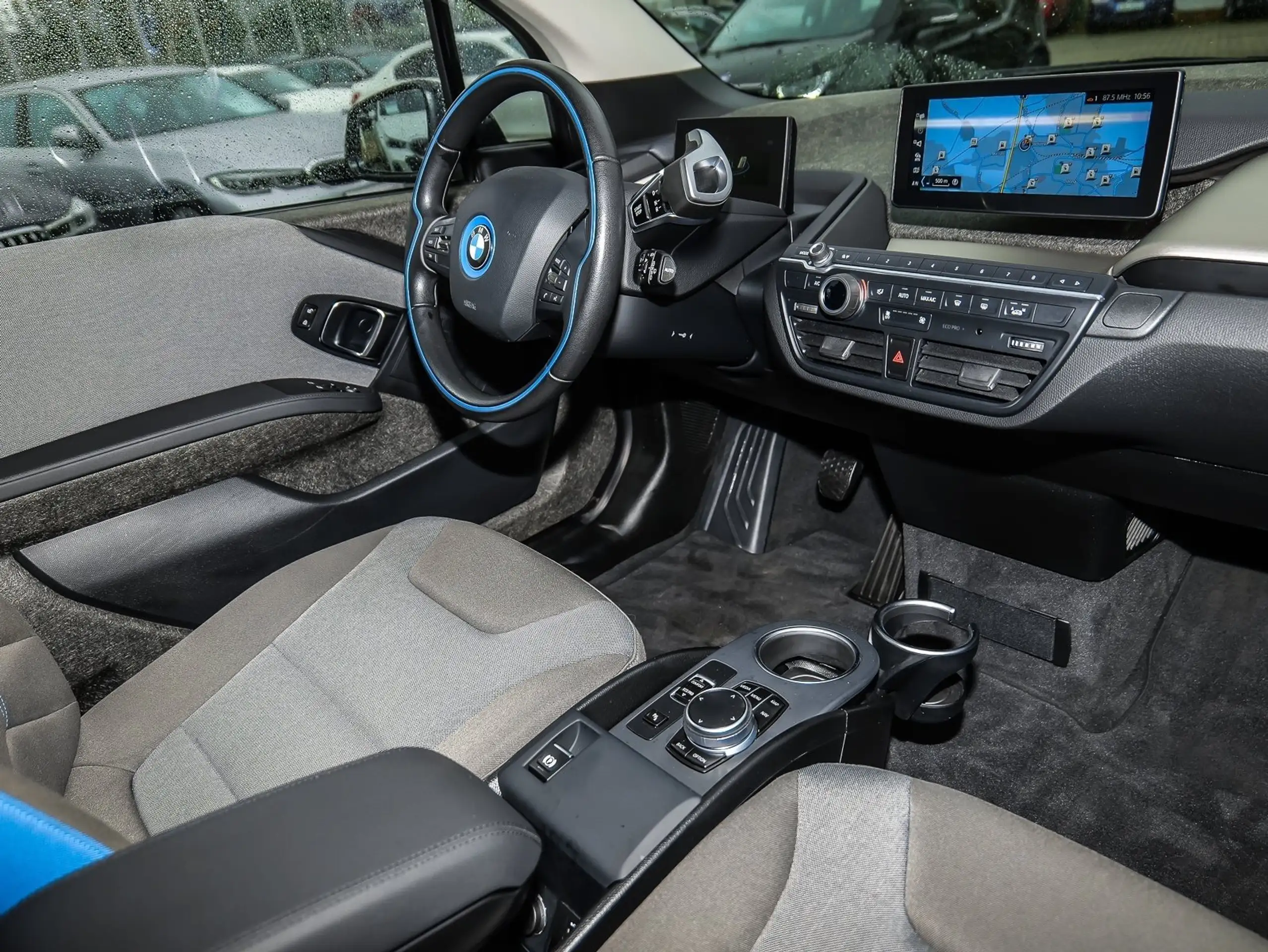 BMW - i3