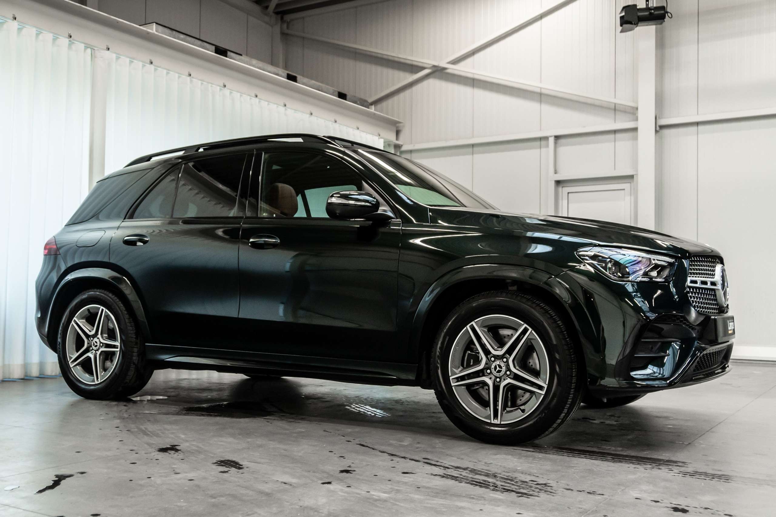 Mercedes-Benz - GLE 350