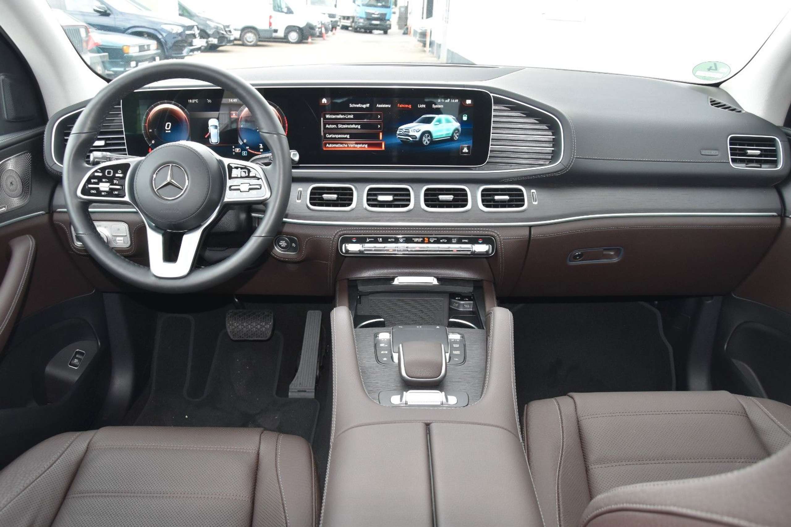 Mercedes-Benz - GLE 400