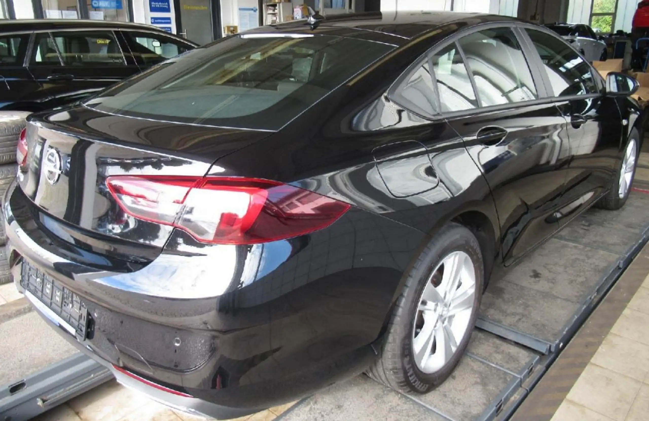 Opel - Insignia