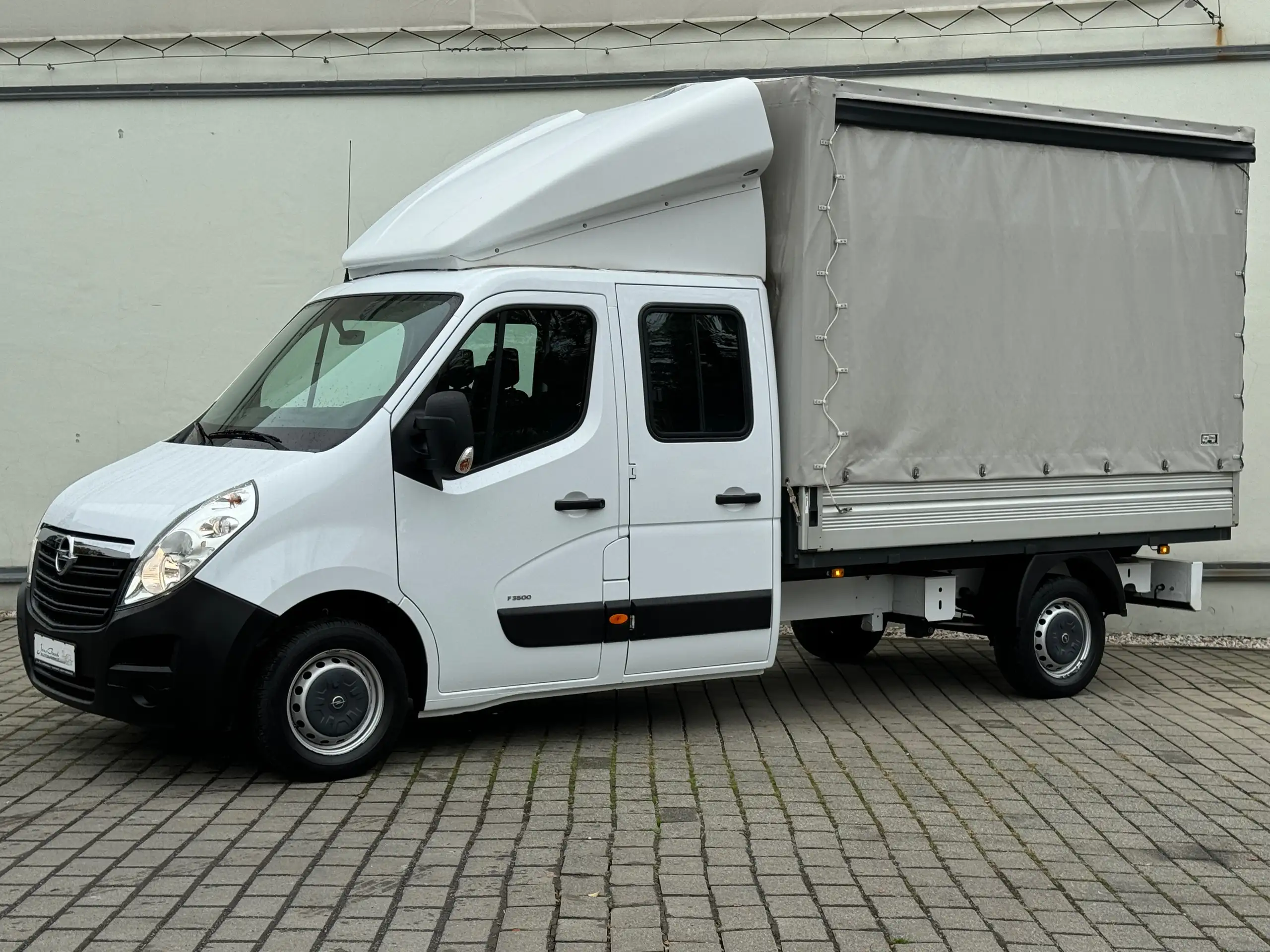 Opel - Movano