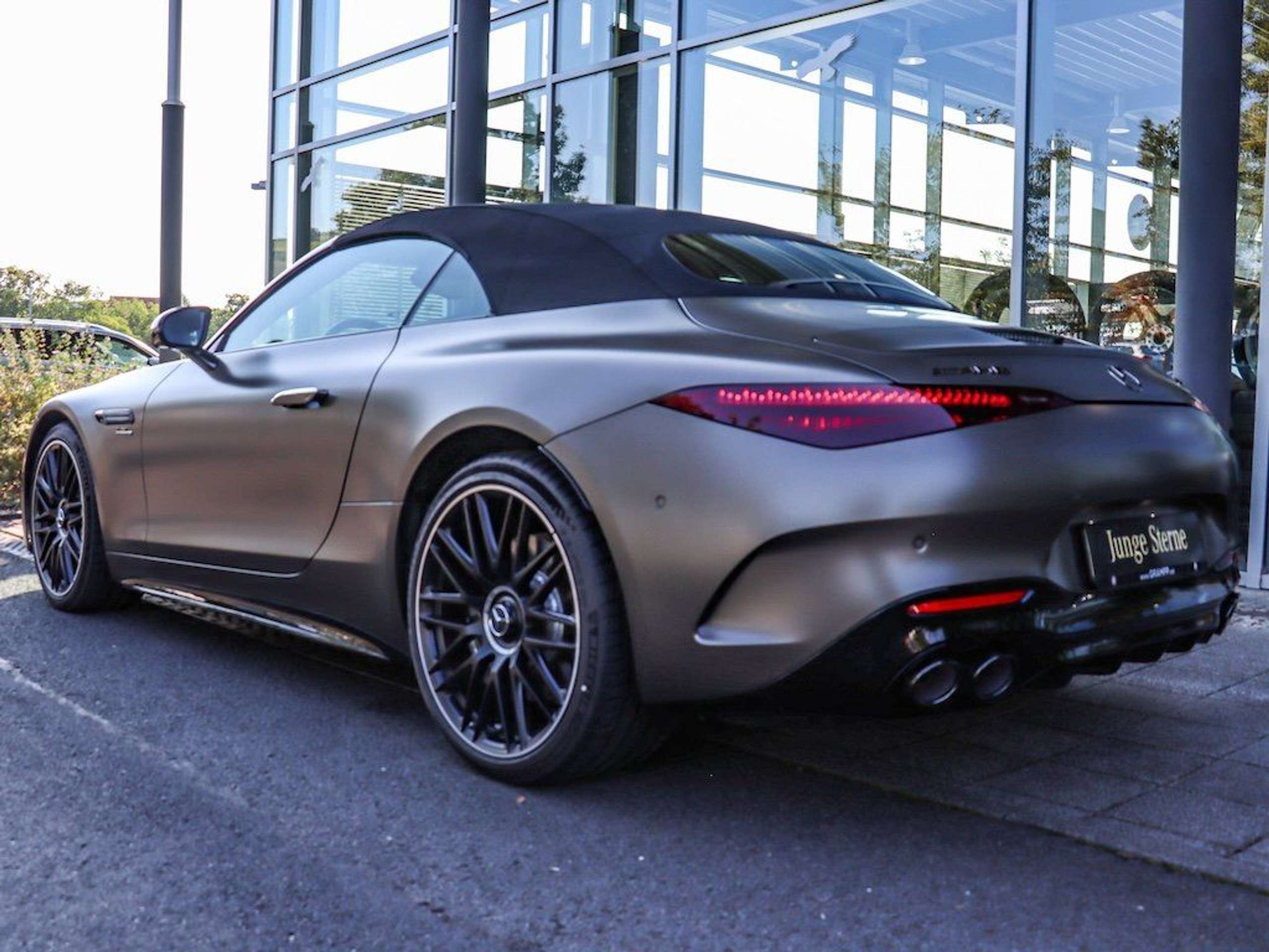 Mercedes-Benz - SL 43 AMG