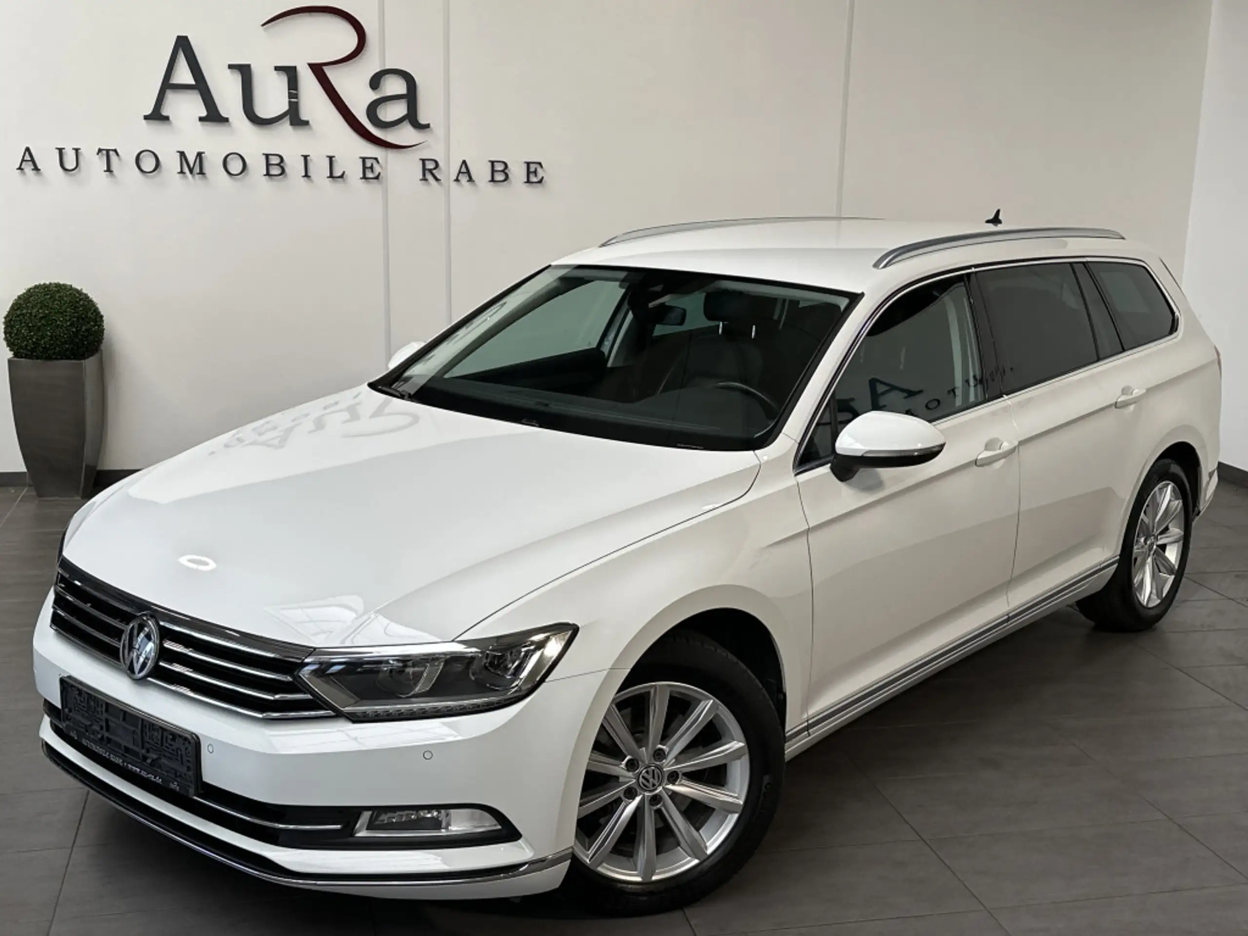 Volkswagen - Passat