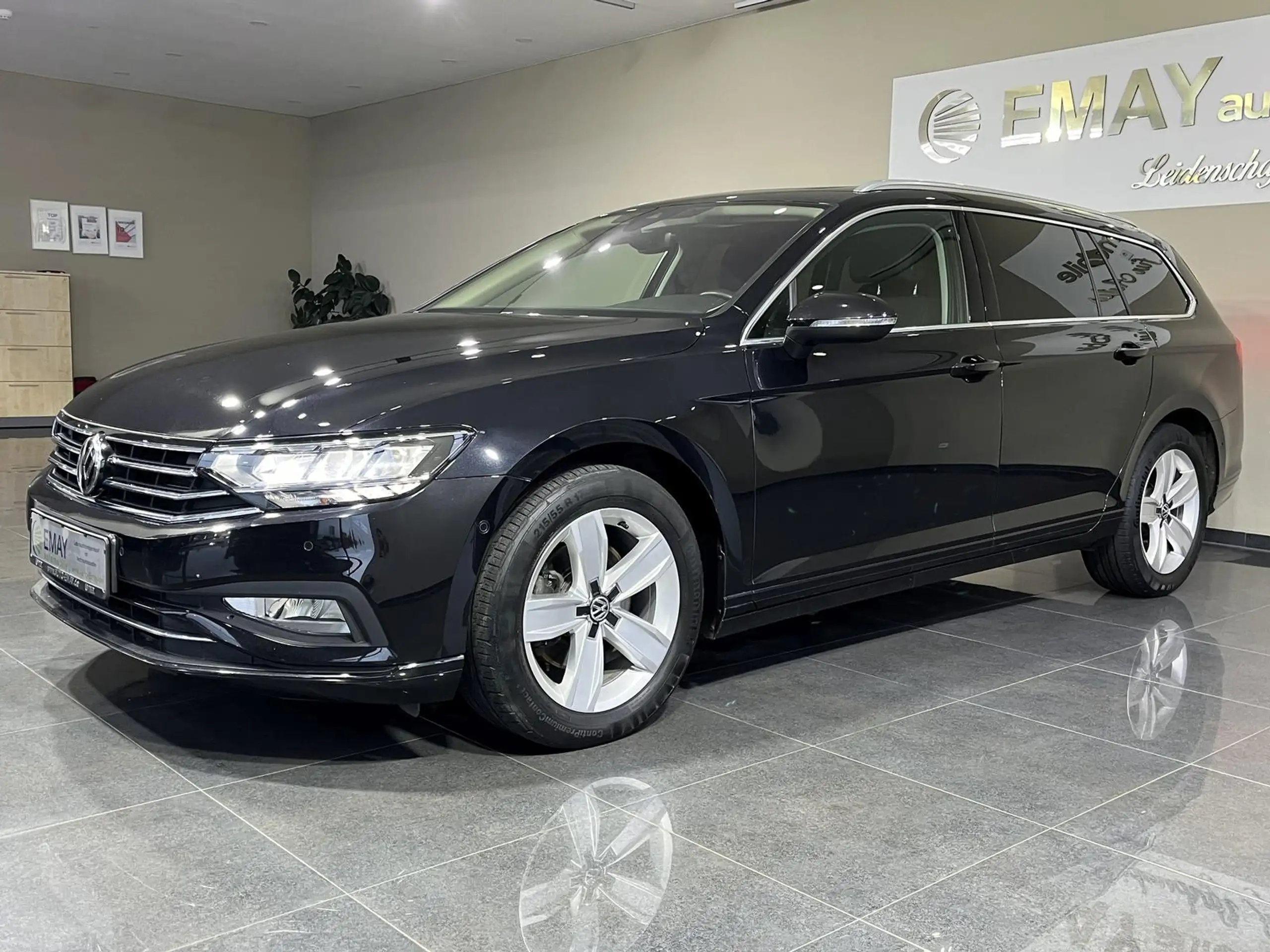 Volkswagen - Passat Variant