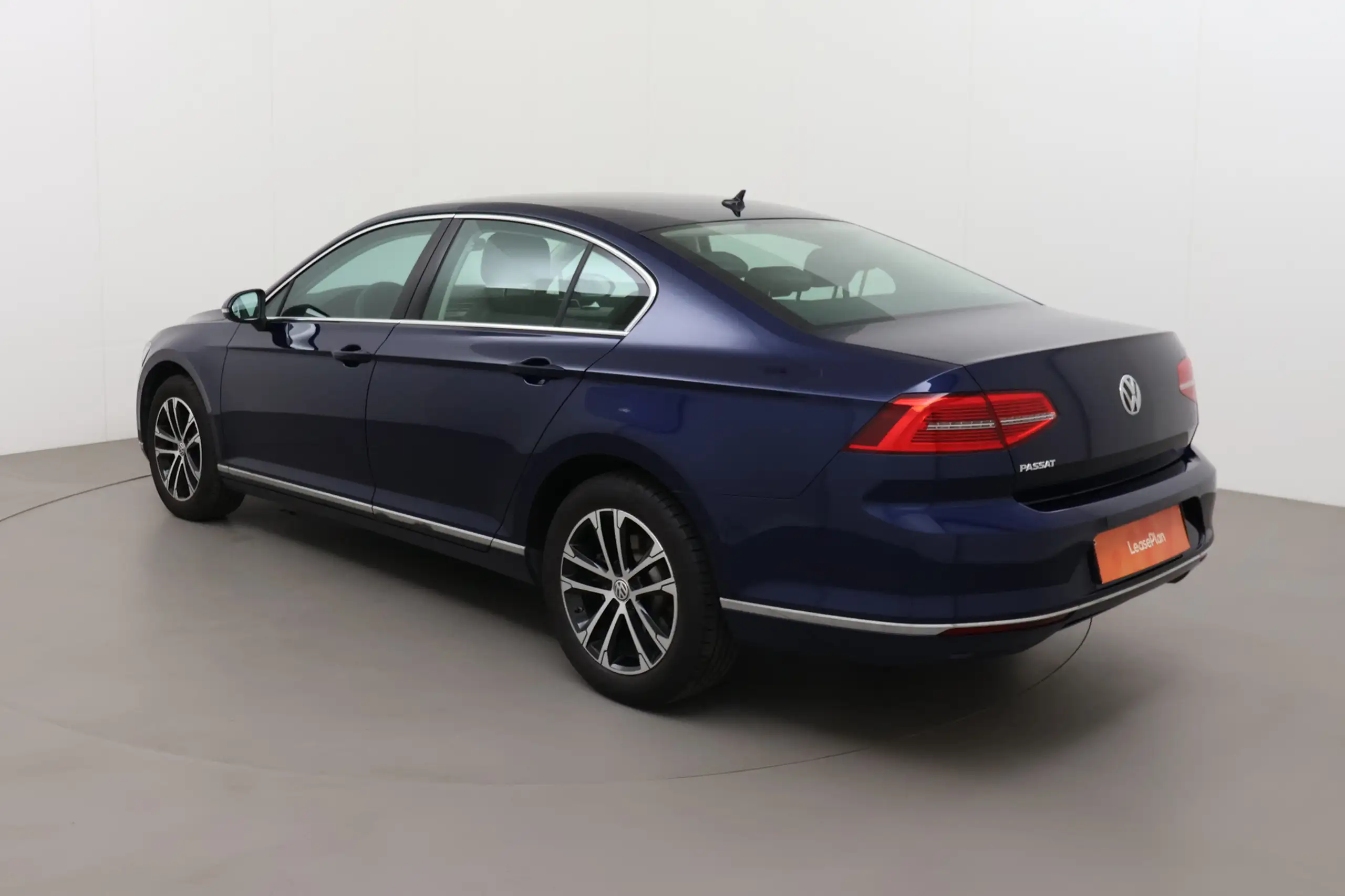 Volkswagen - Passat