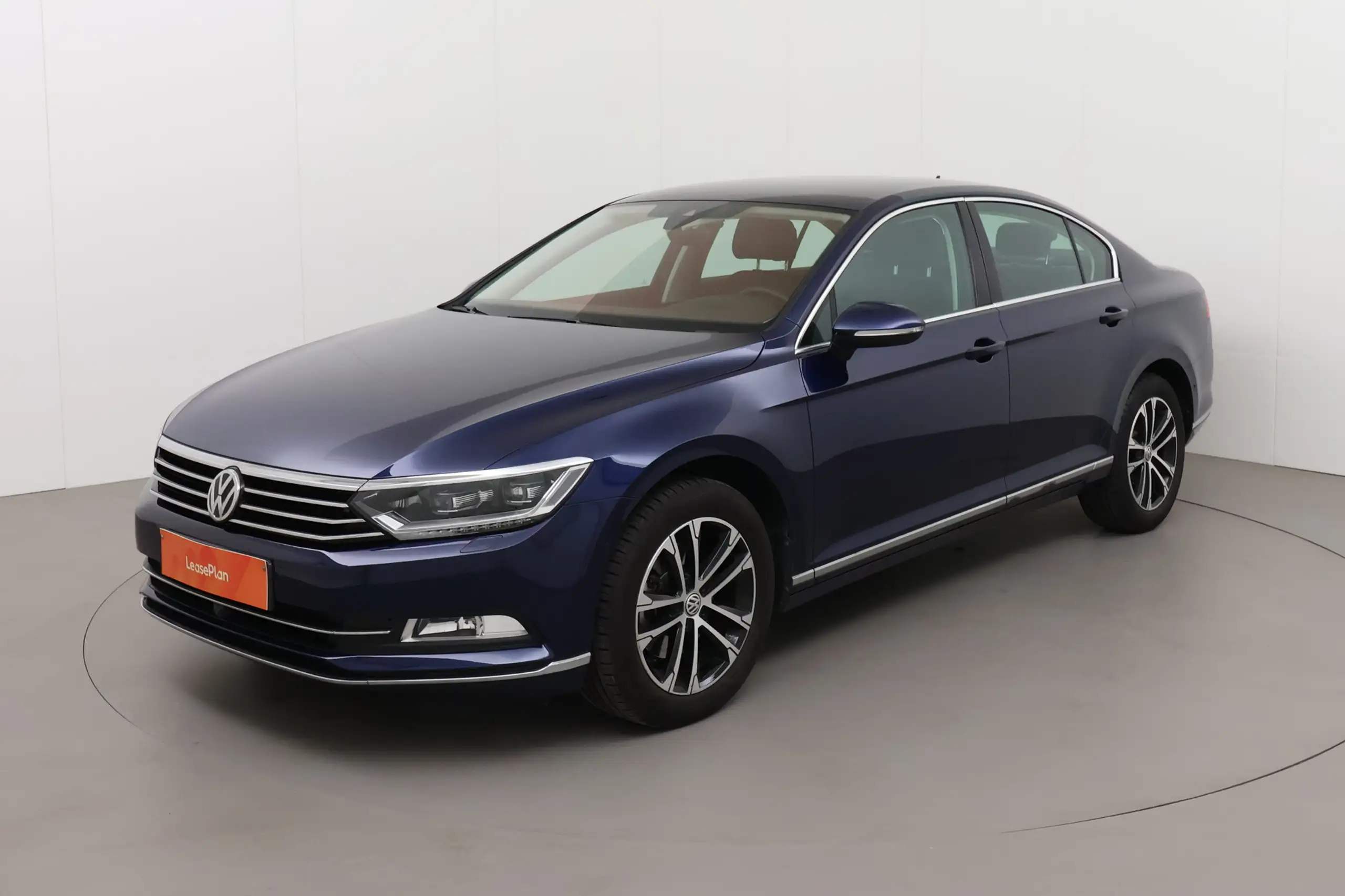 Volkswagen - Passat