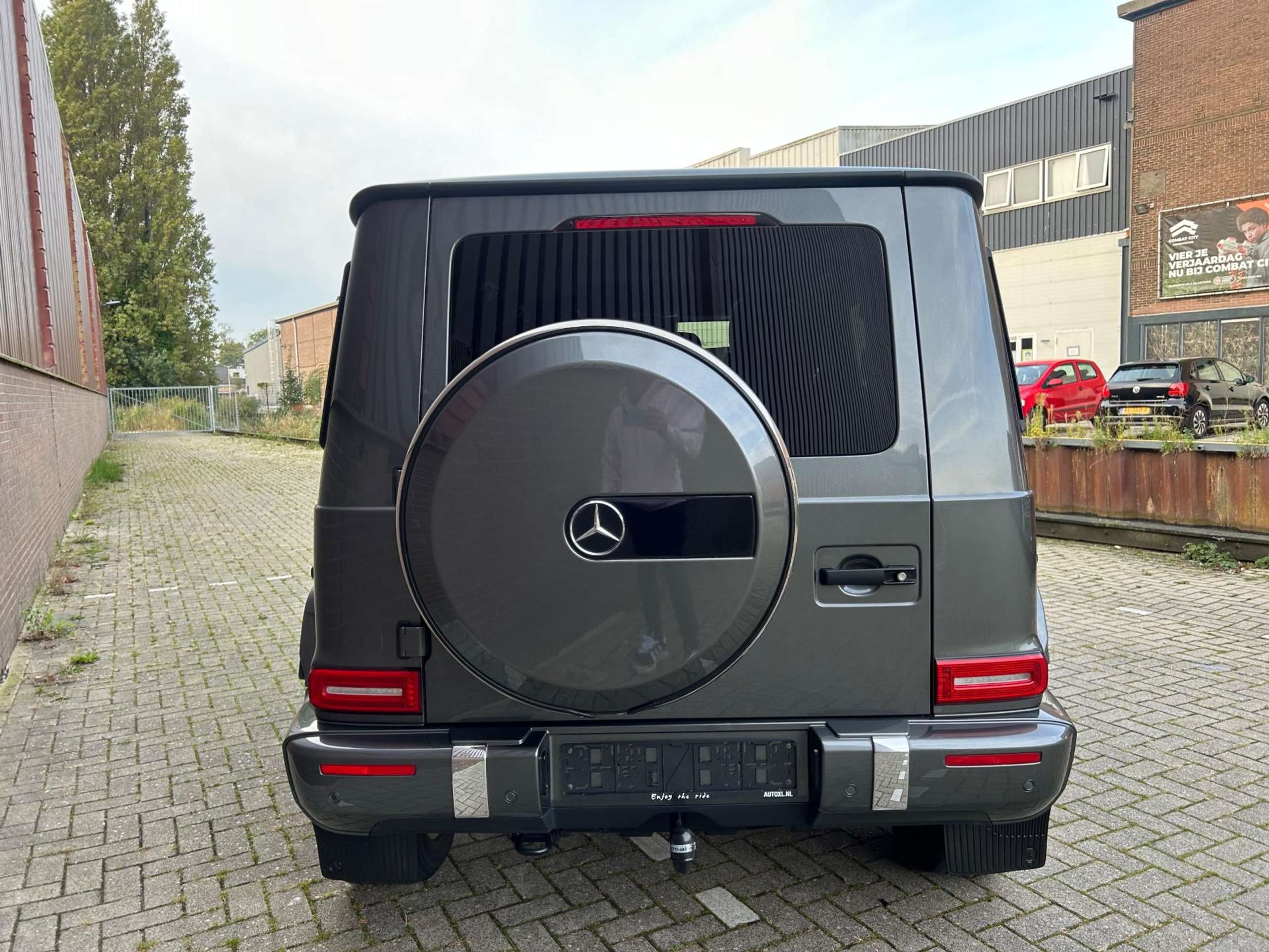 Mercedes-Benz - G 350