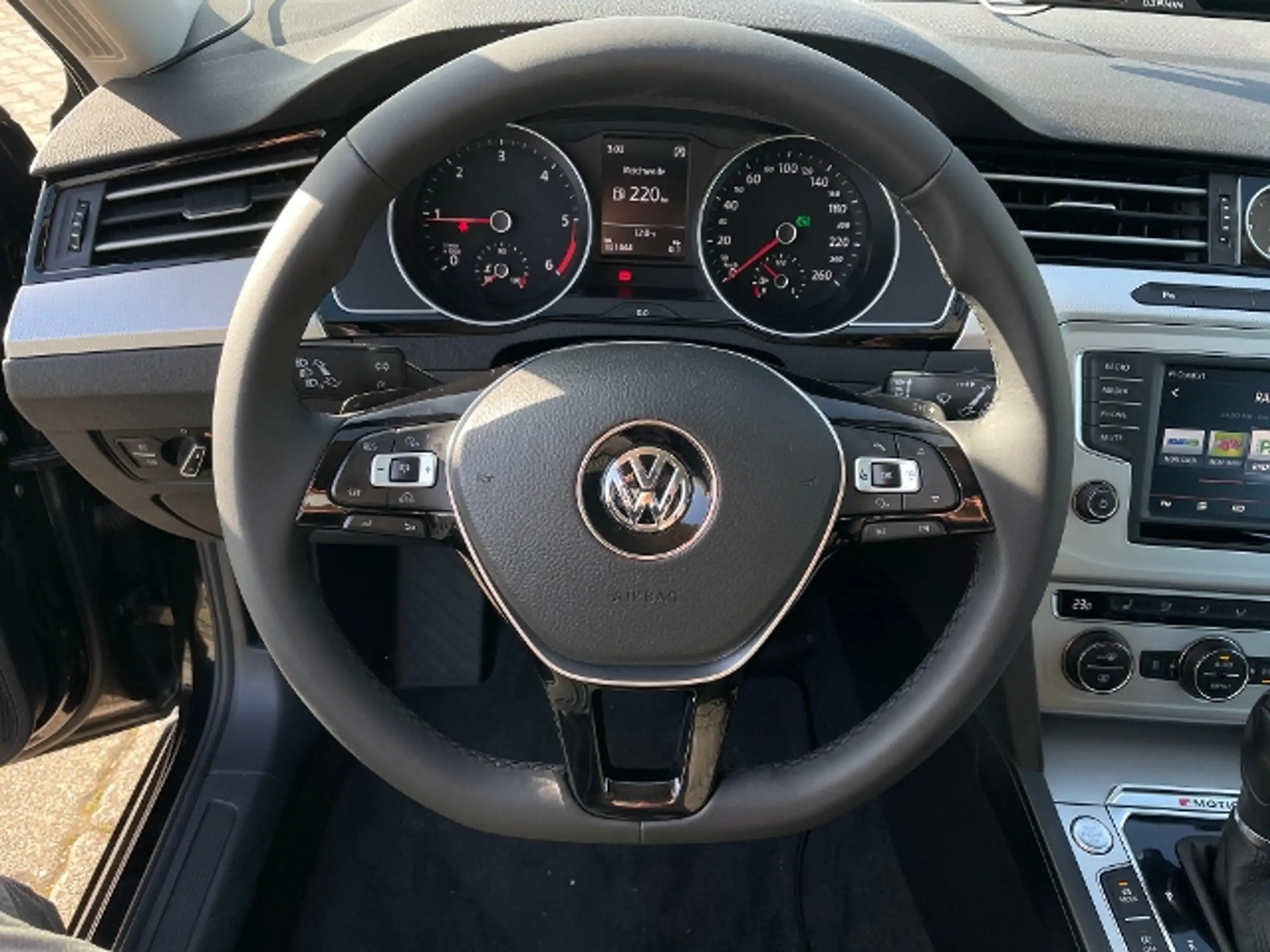 Volkswagen - Passat Variant