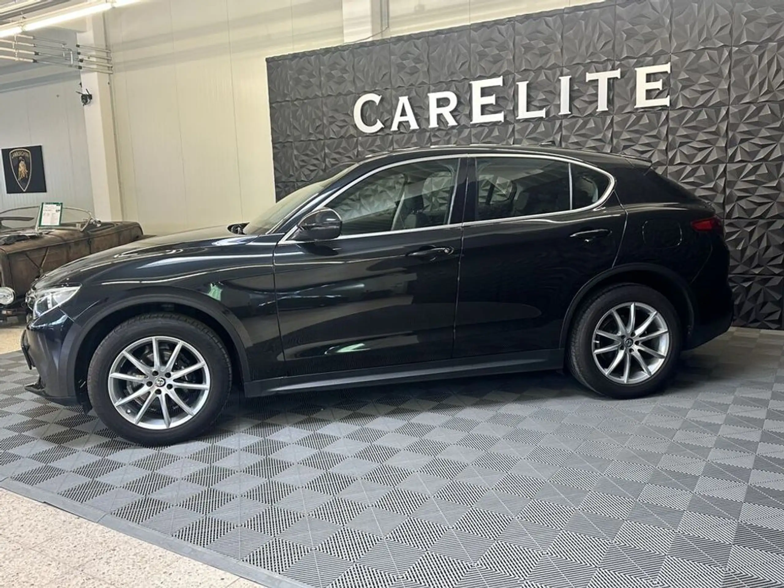 Alfa Romeo - Stelvio