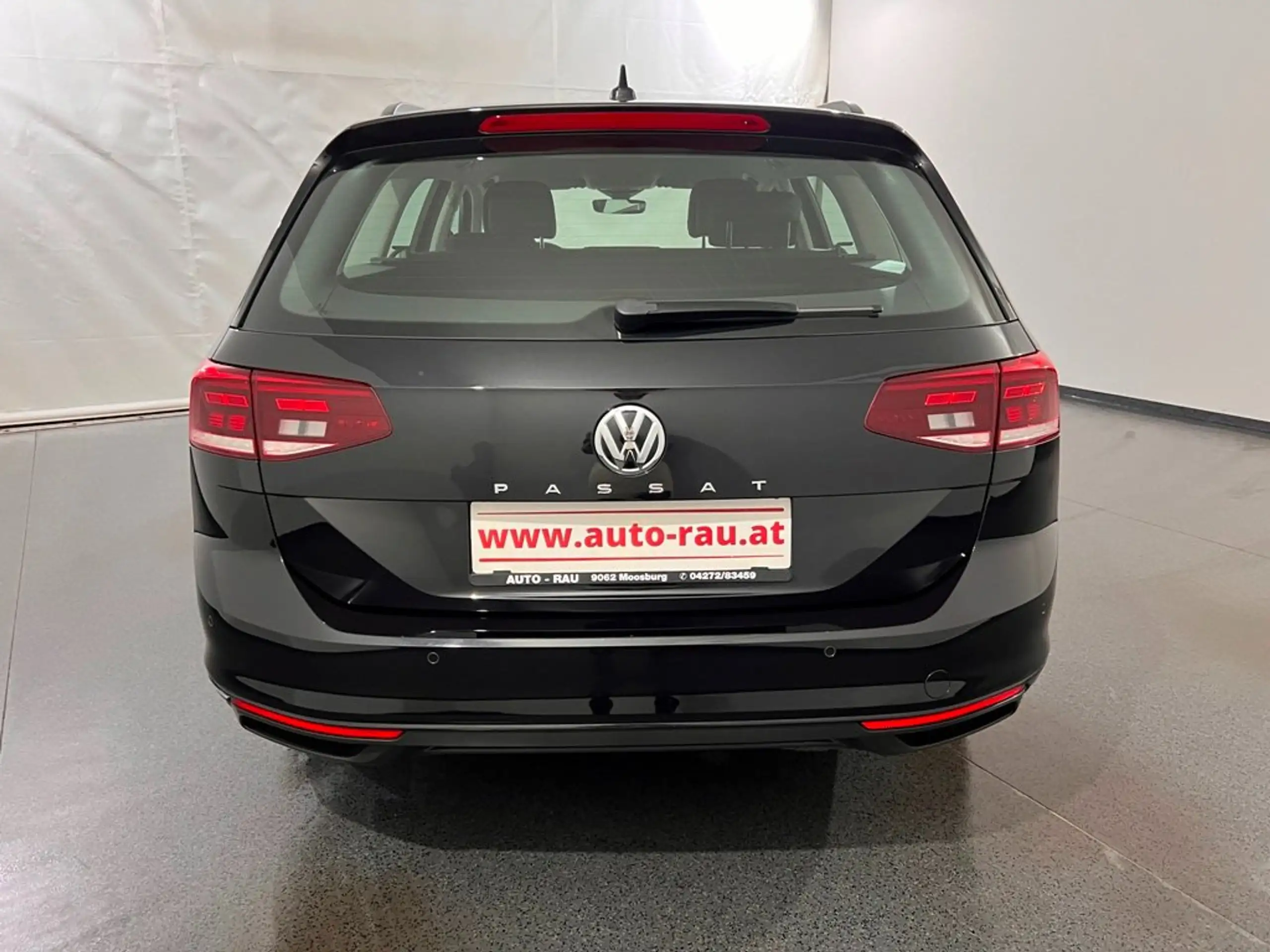 Volkswagen - Passat Variant