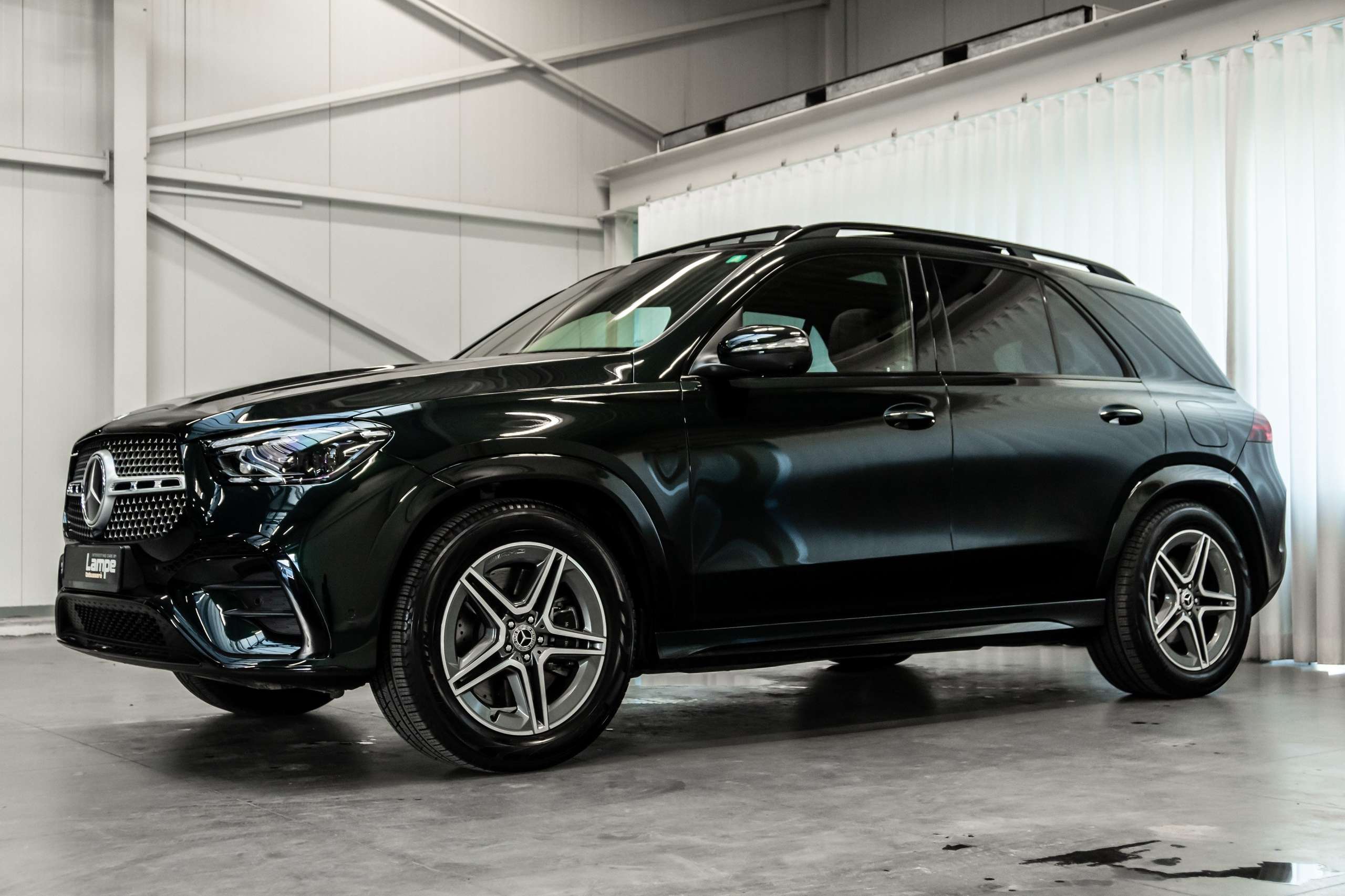 Mercedes-Benz - GLE 350