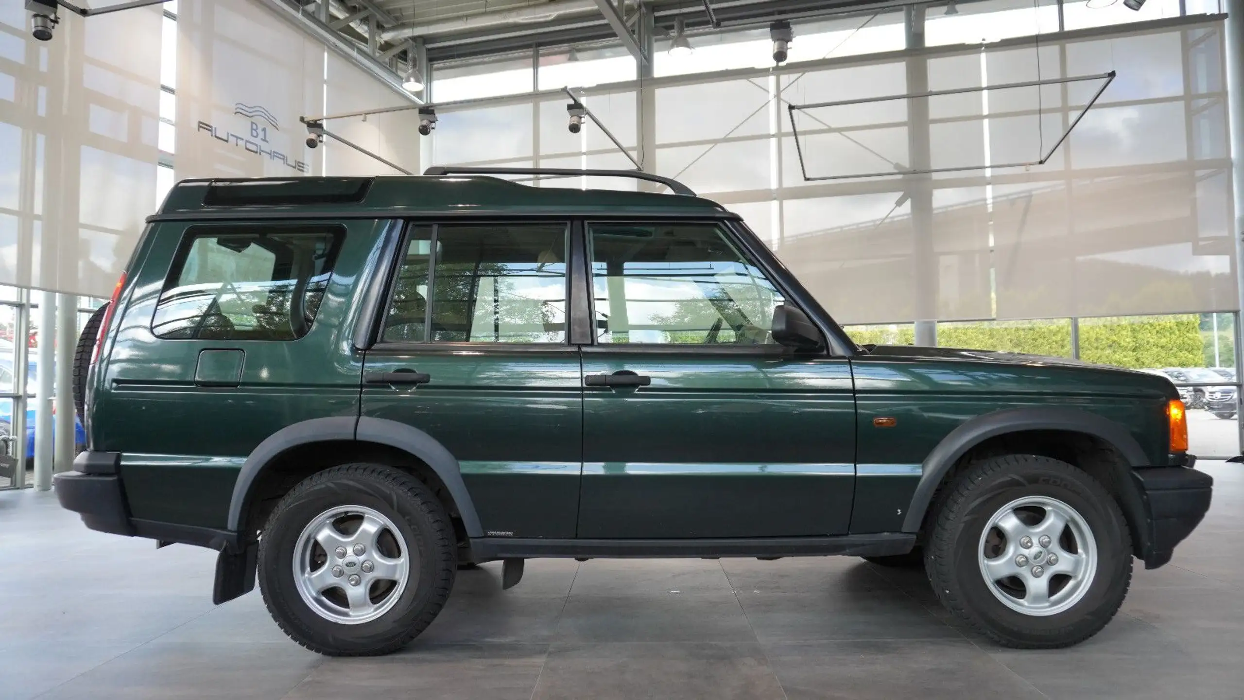 Land Rover - Discovery