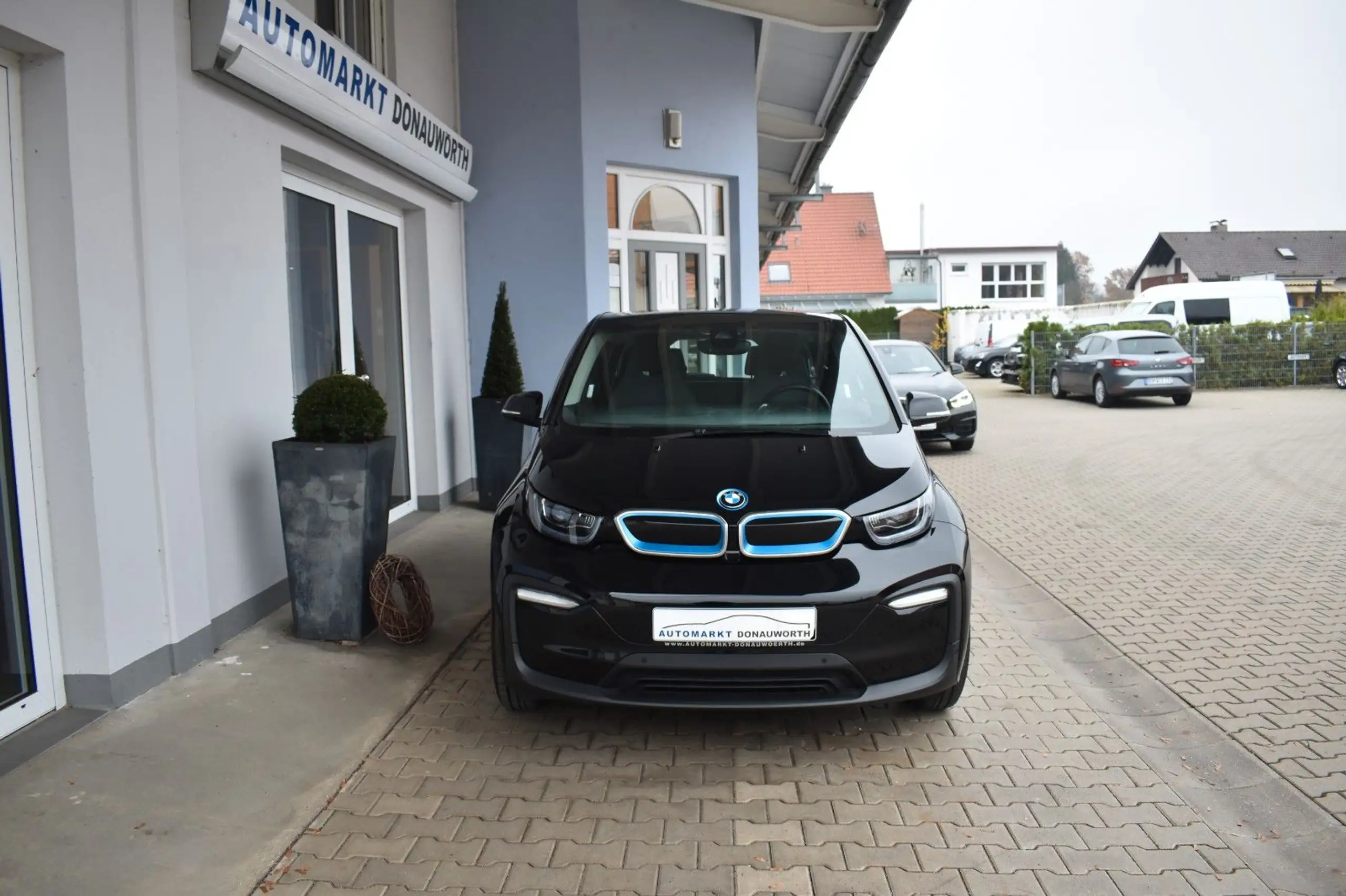 BMW - i3