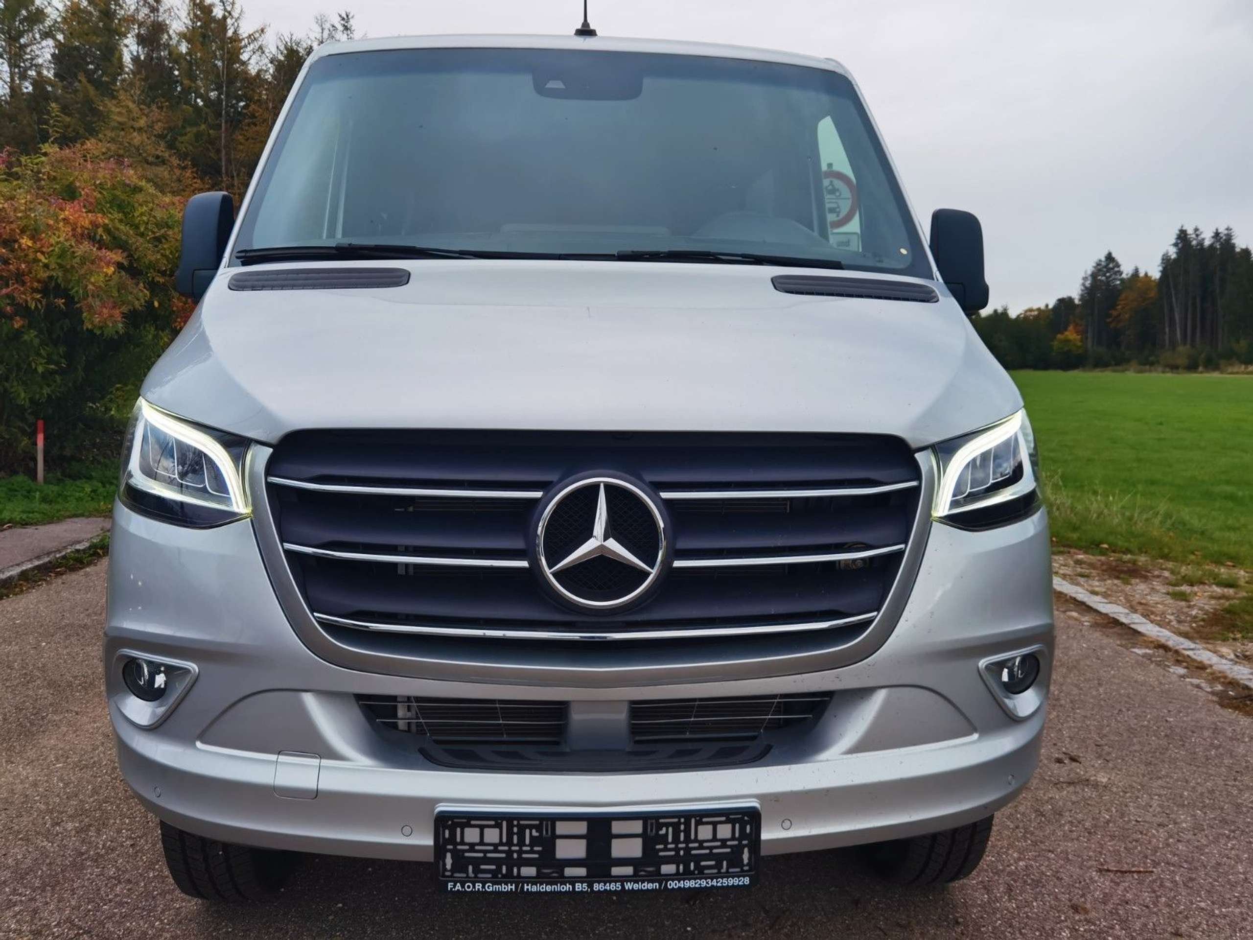 Mercedes-Benz - Sprinter