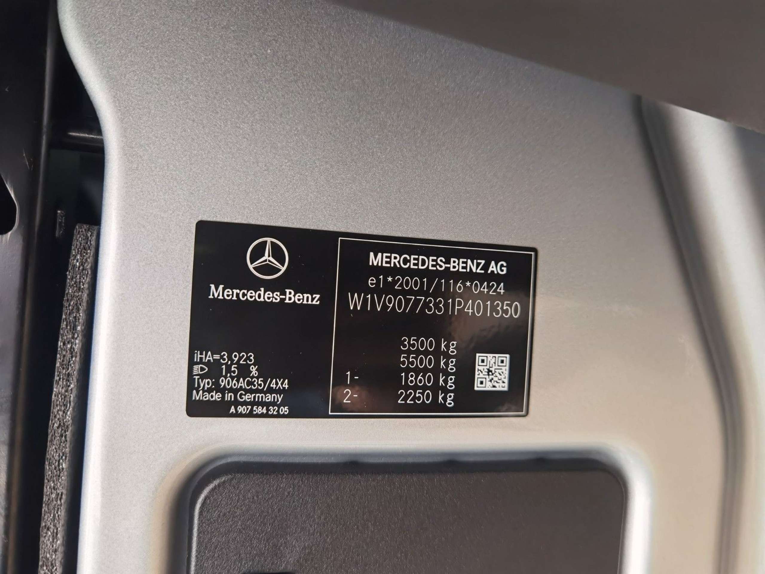 Mercedes-Benz - Sprinter