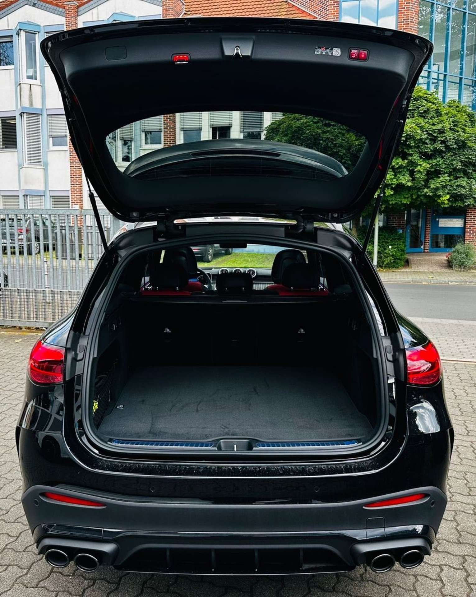 Mercedes-Benz - GLC 43 AMG