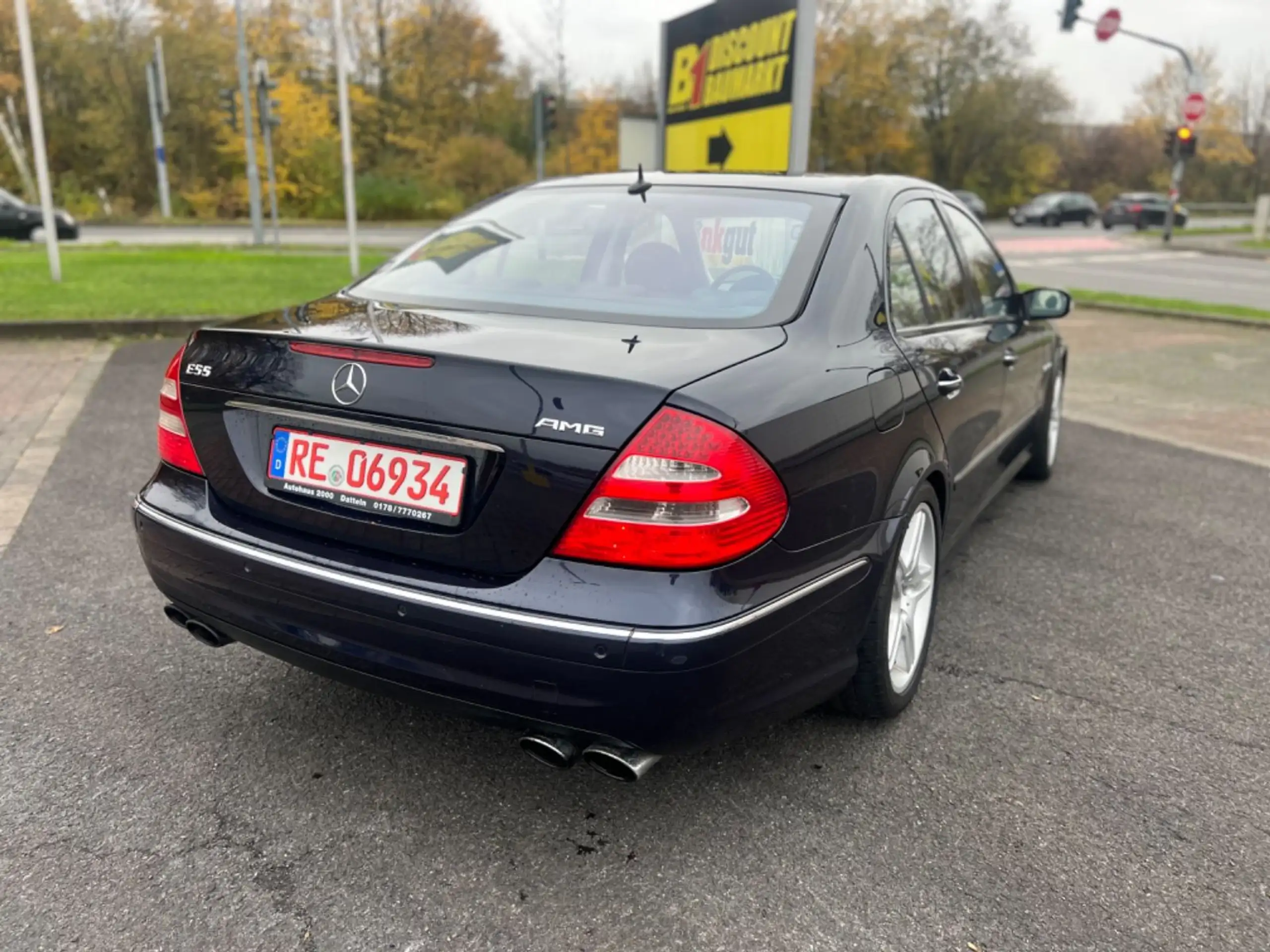 Mercedes-Benz - E 55 AMG