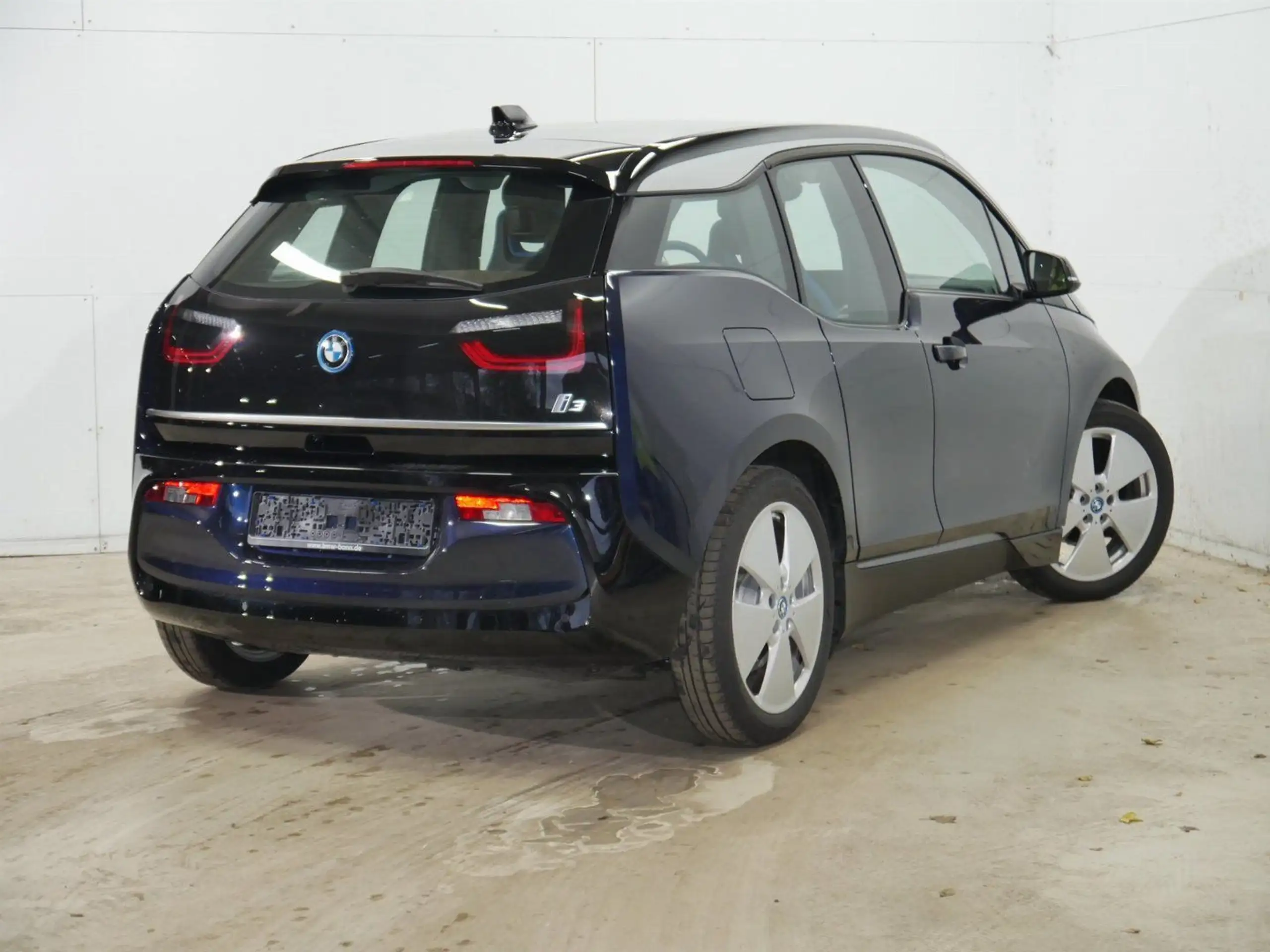 BMW - i3