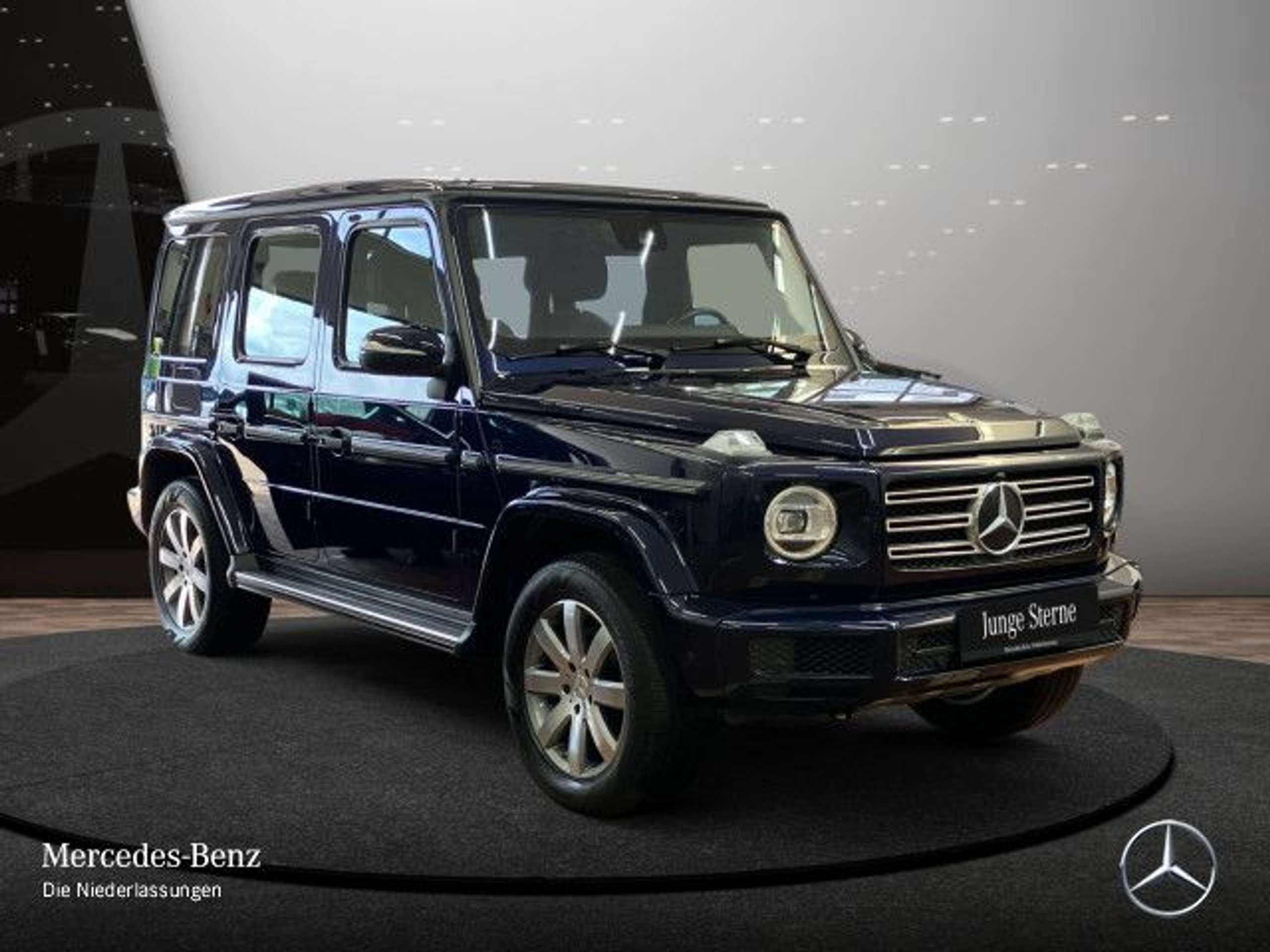 Mercedes-Benz - G 350