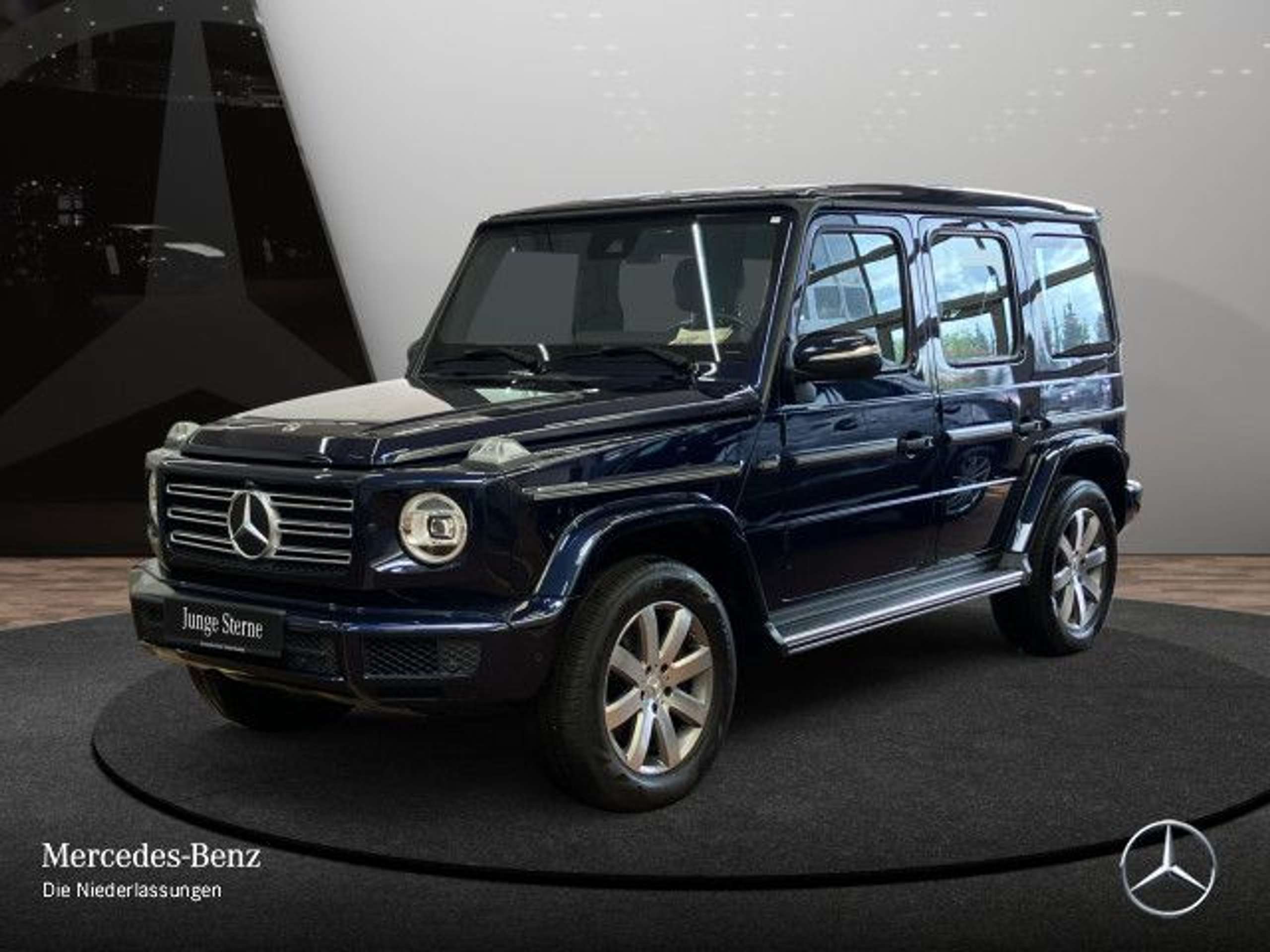 Mercedes-Benz - G 350