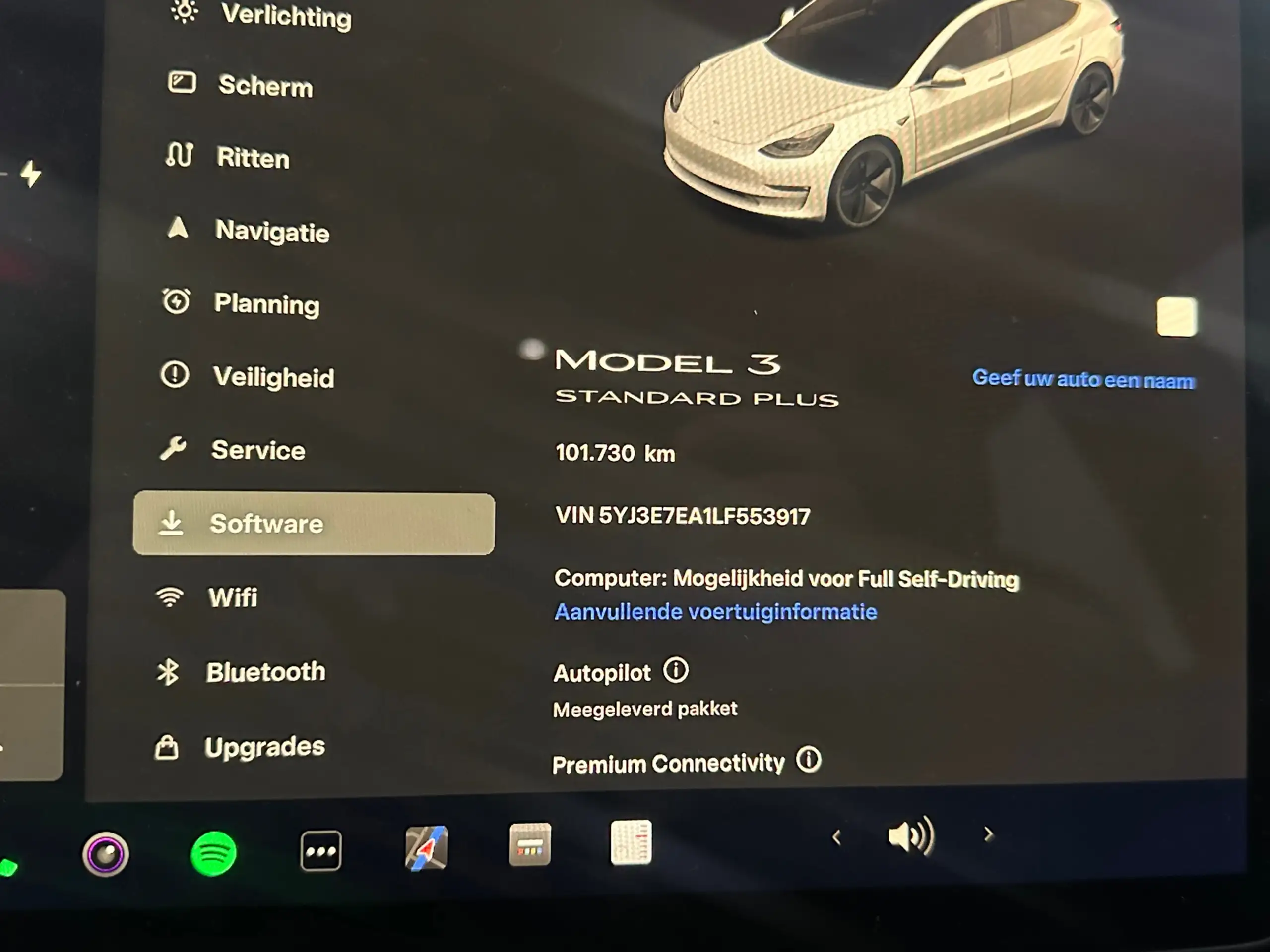 Tesla - Model 3