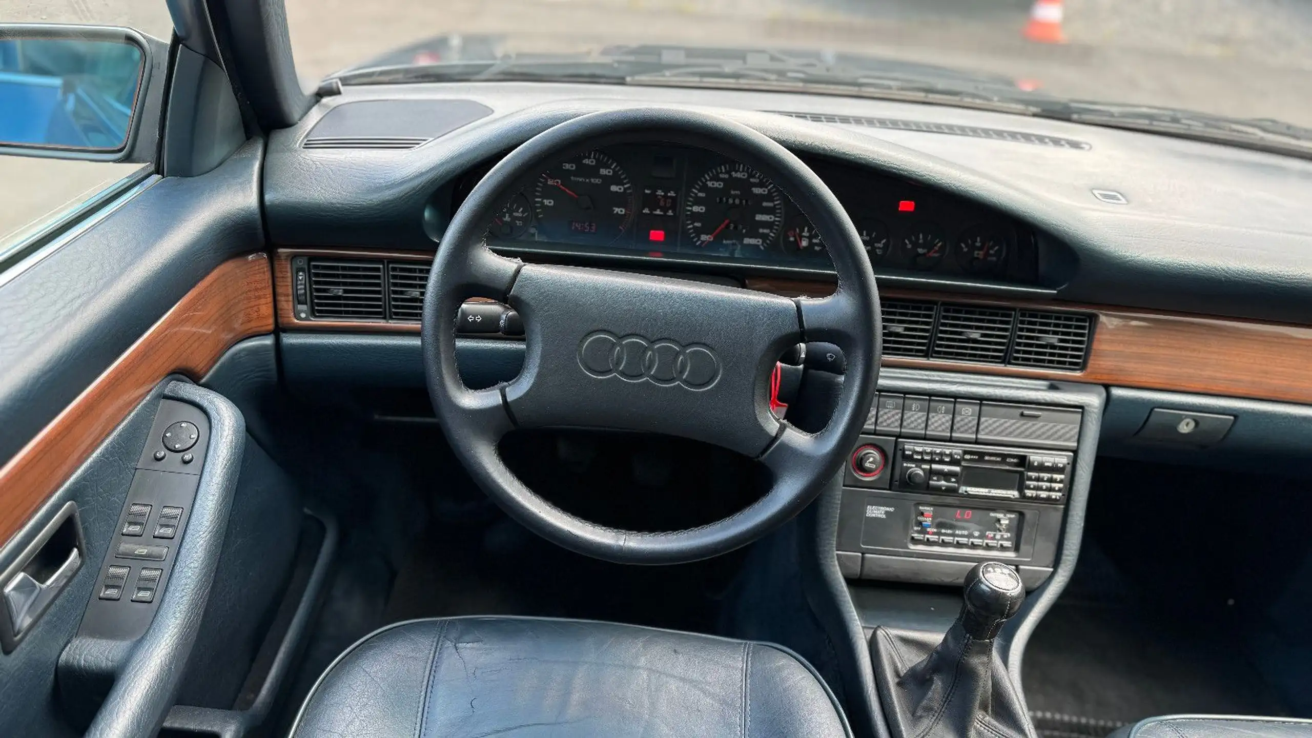 Audi - 200