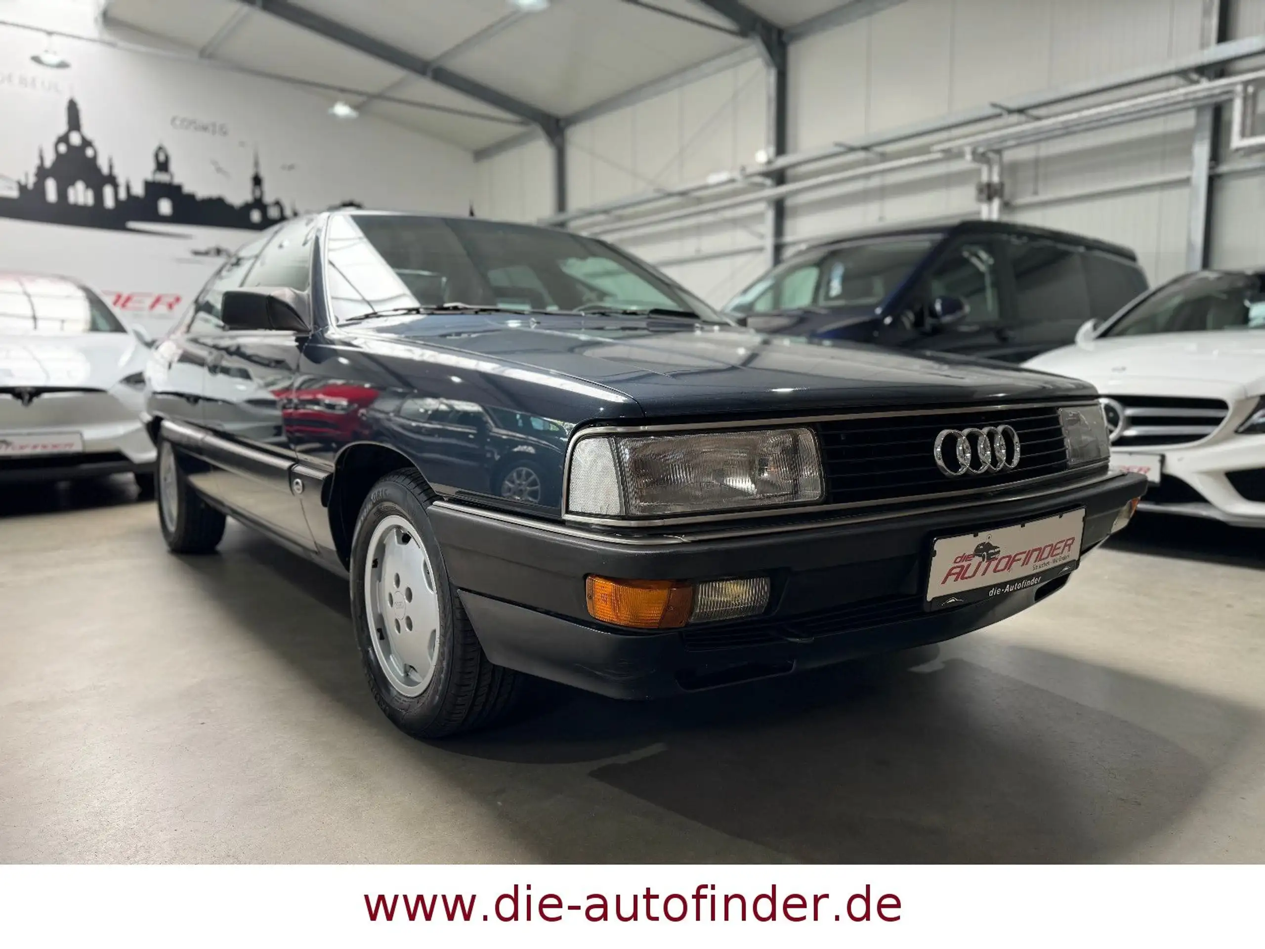 Audi - 200