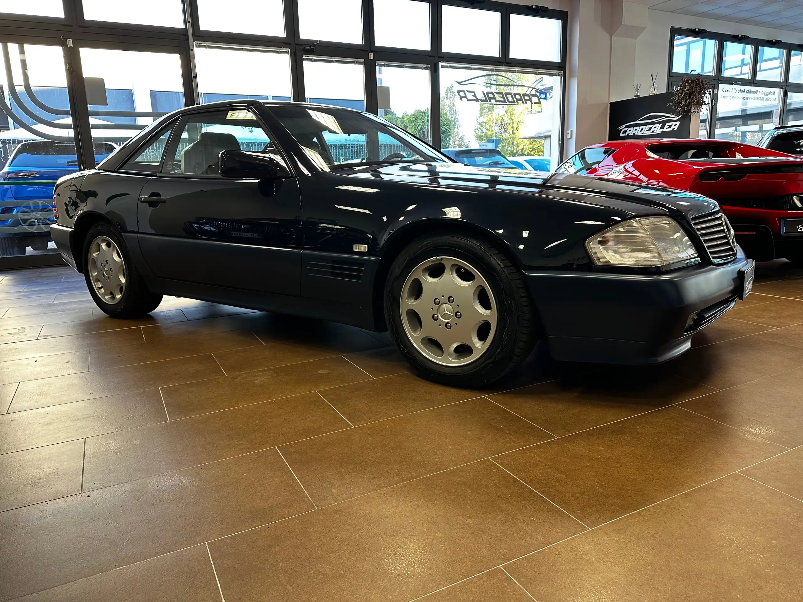 Mercedes-Benz - SL 300