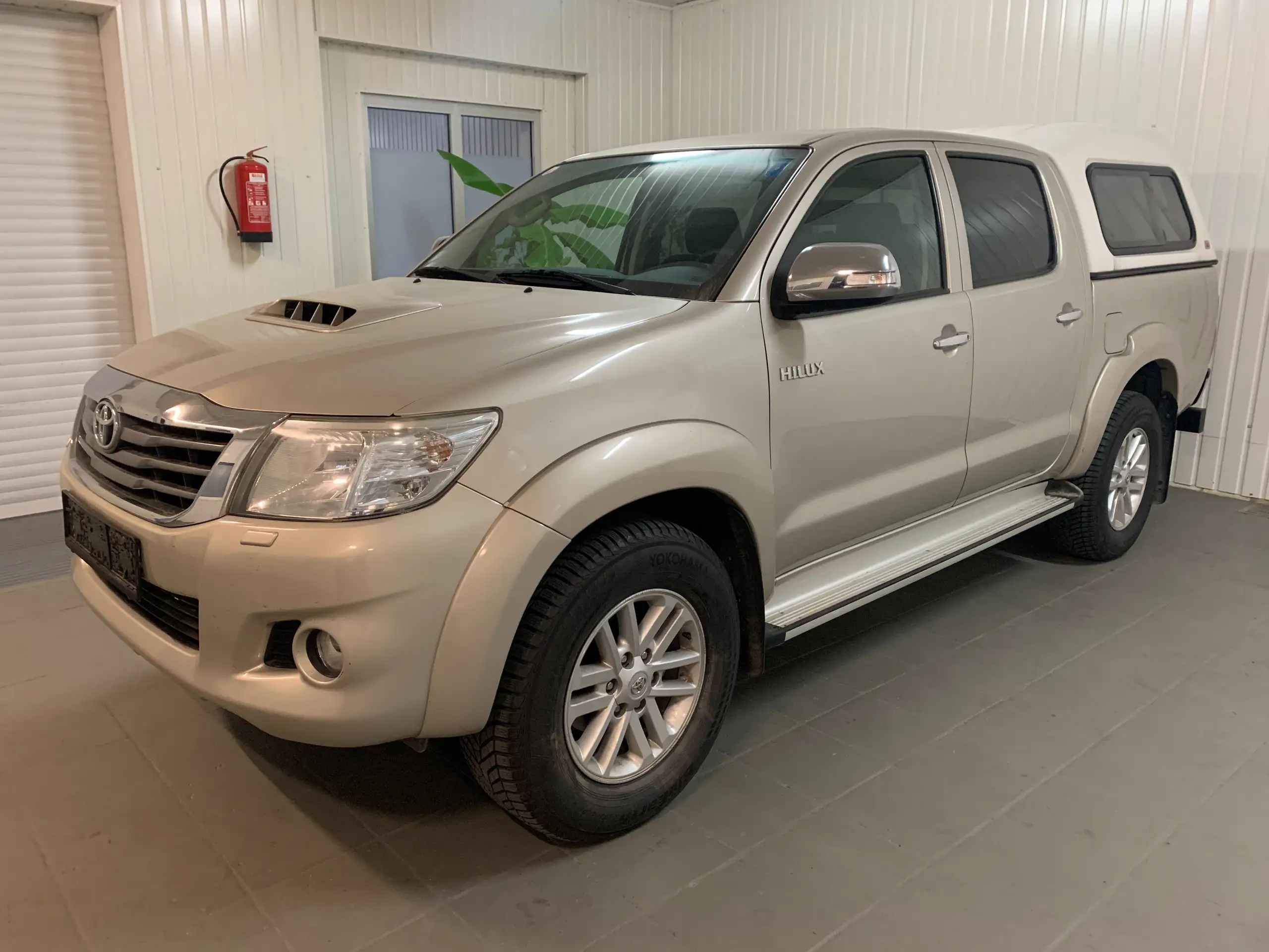 Toyota - Hilux