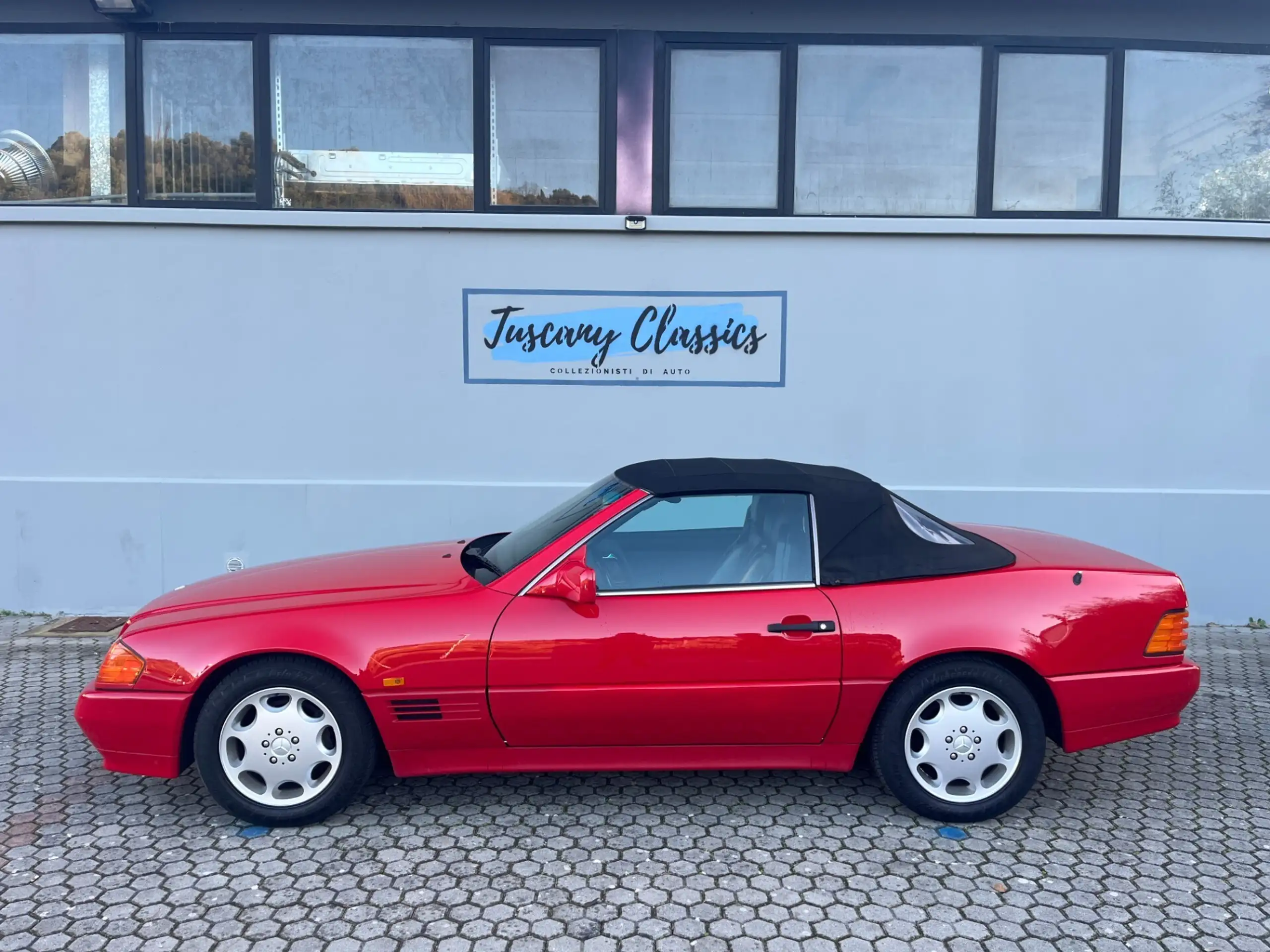 Mercedes-Benz - SL 300