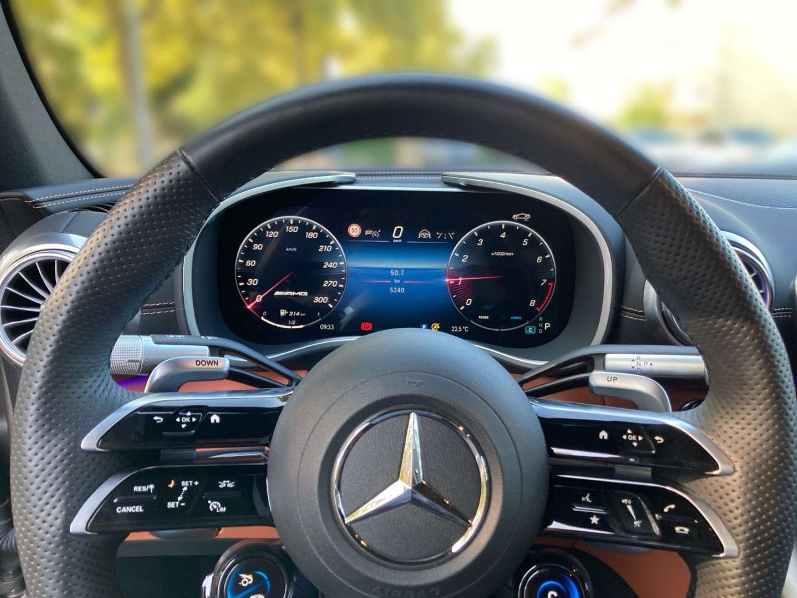 Mercedes-Benz - SL 43 AMG