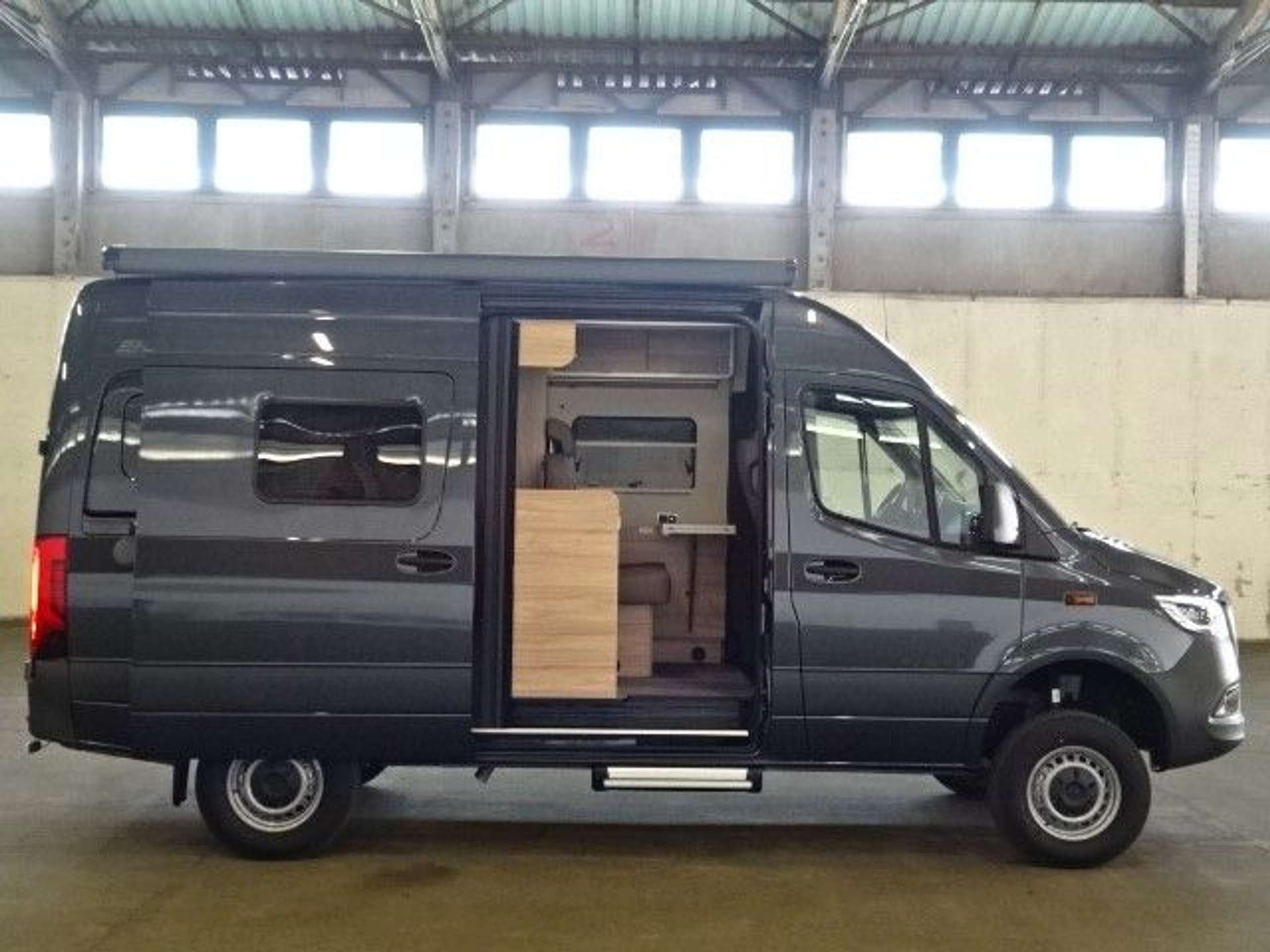 Mercedes-Benz - Sprinter