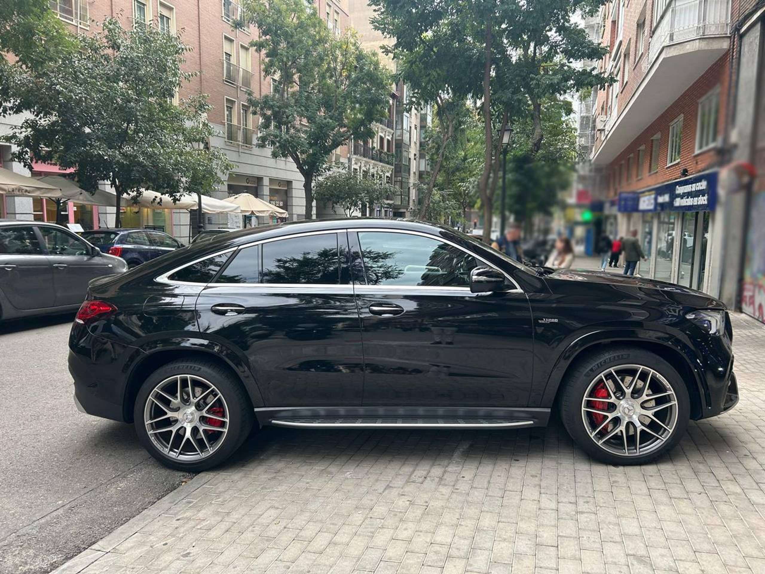 Mercedes-Benz - GLE 53 AMG