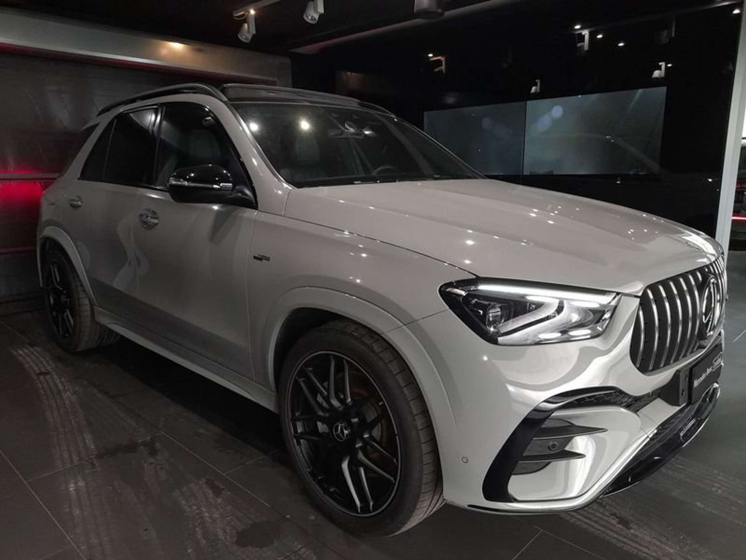 Mercedes-Benz - GLE 53 AMG