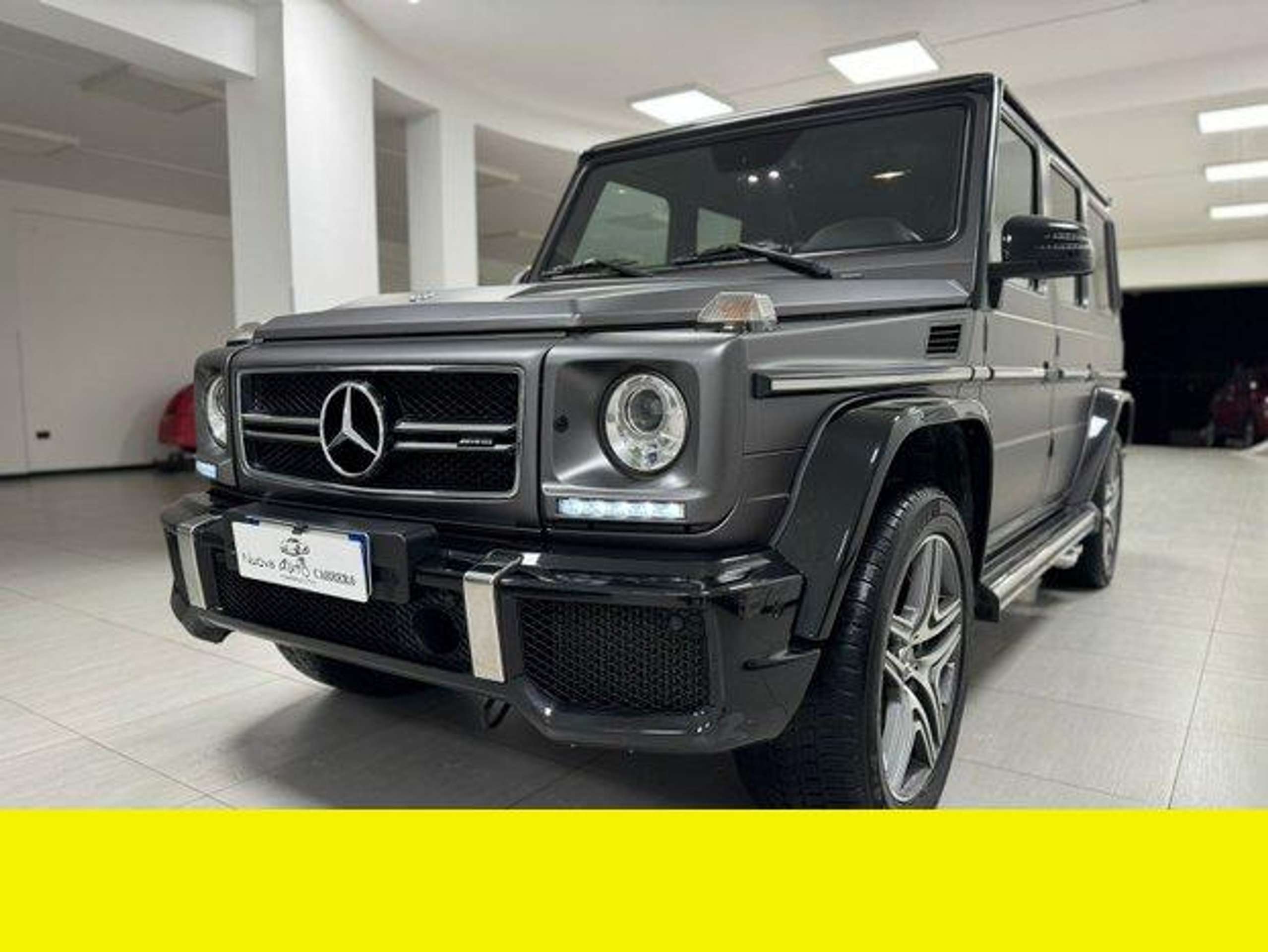 Mercedes-Benz - G