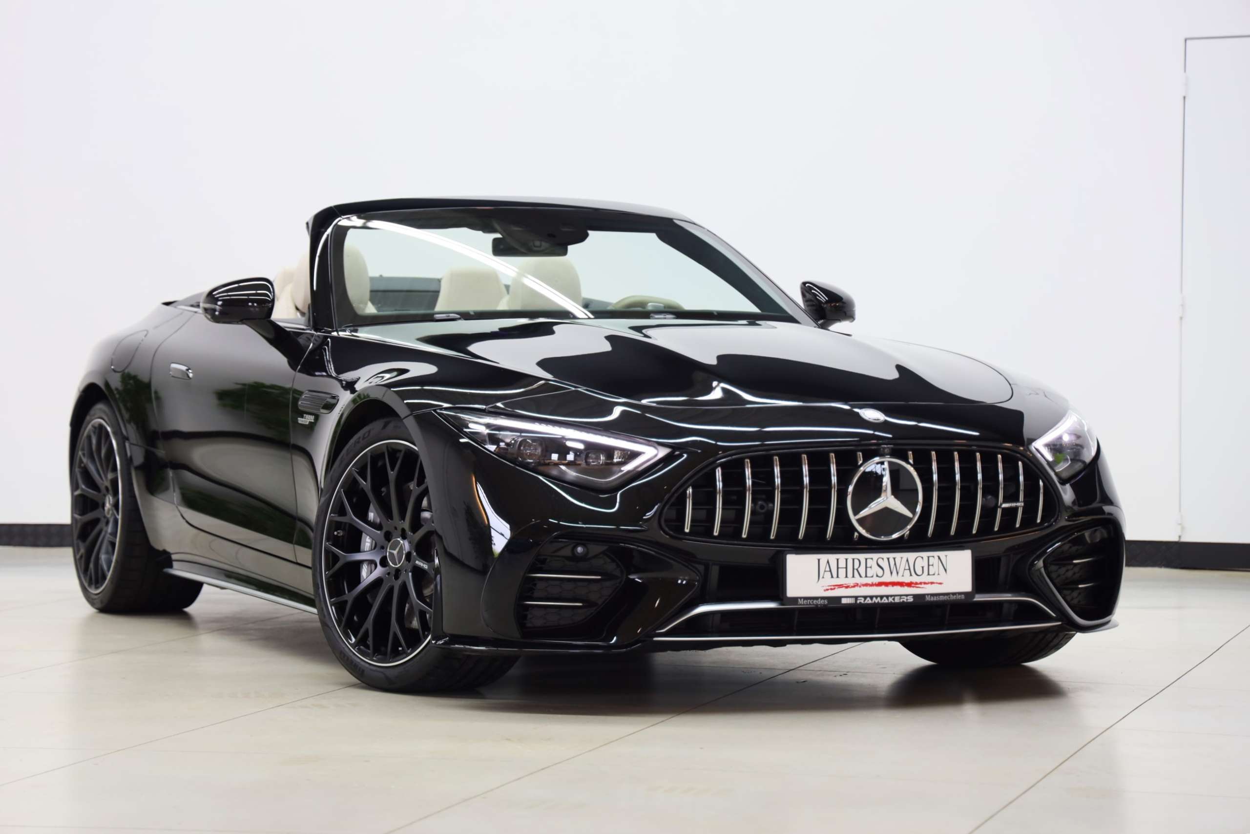 Mercedes-Benz - SL 43 AMG