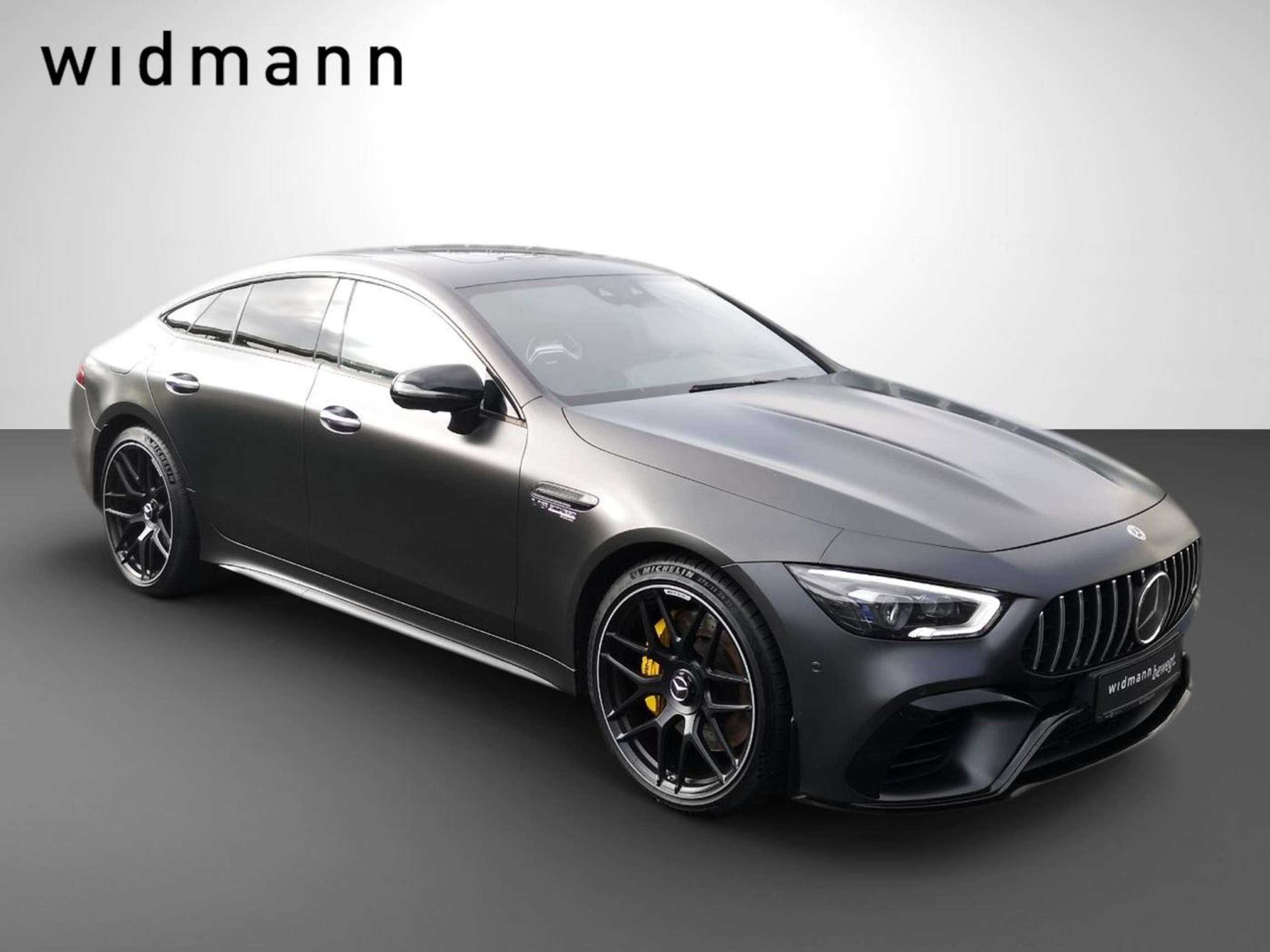 Mercedes-Benz - AMG GT