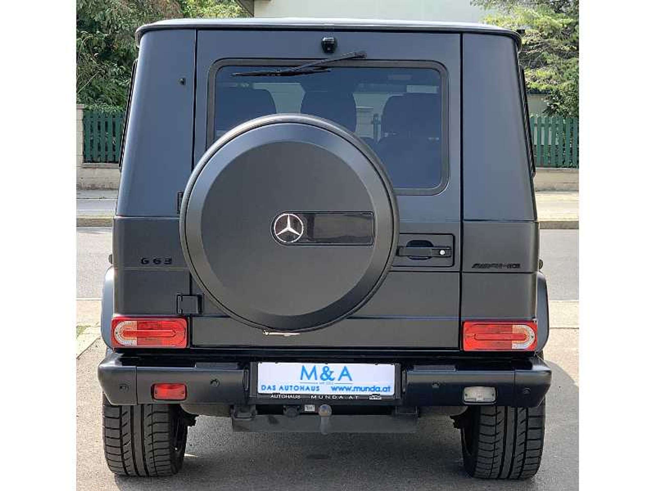 Mercedes-Benz - G 63 AMG