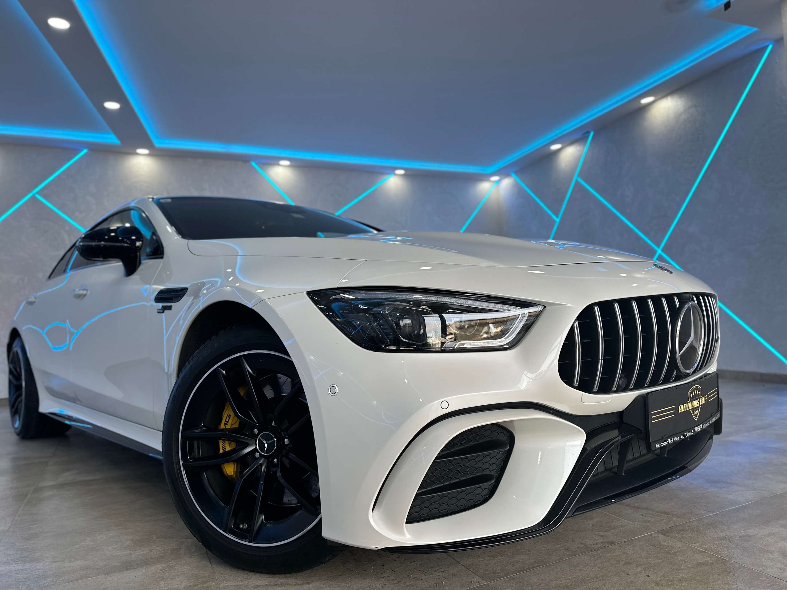 Mercedes-Benz - AMG GT