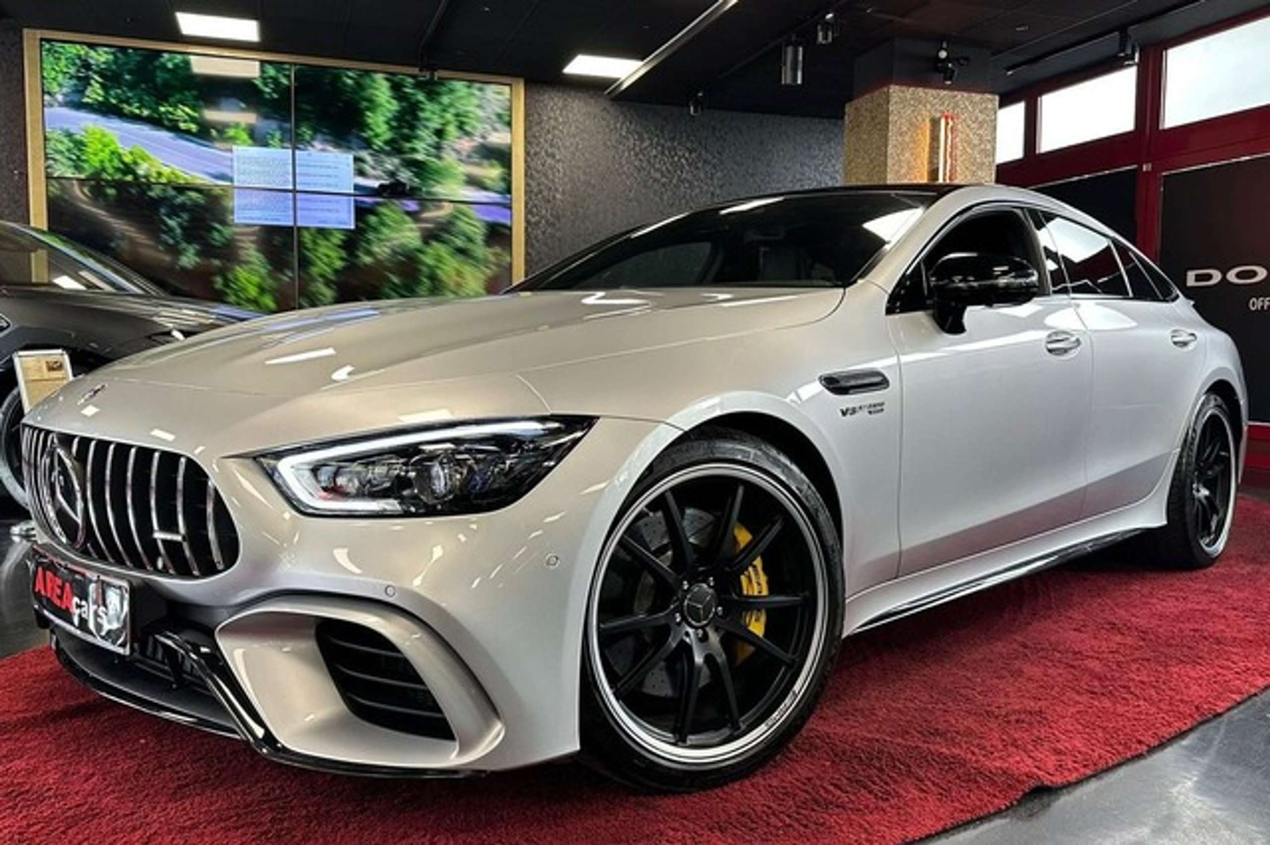 Mercedes-Benz - AMG GT