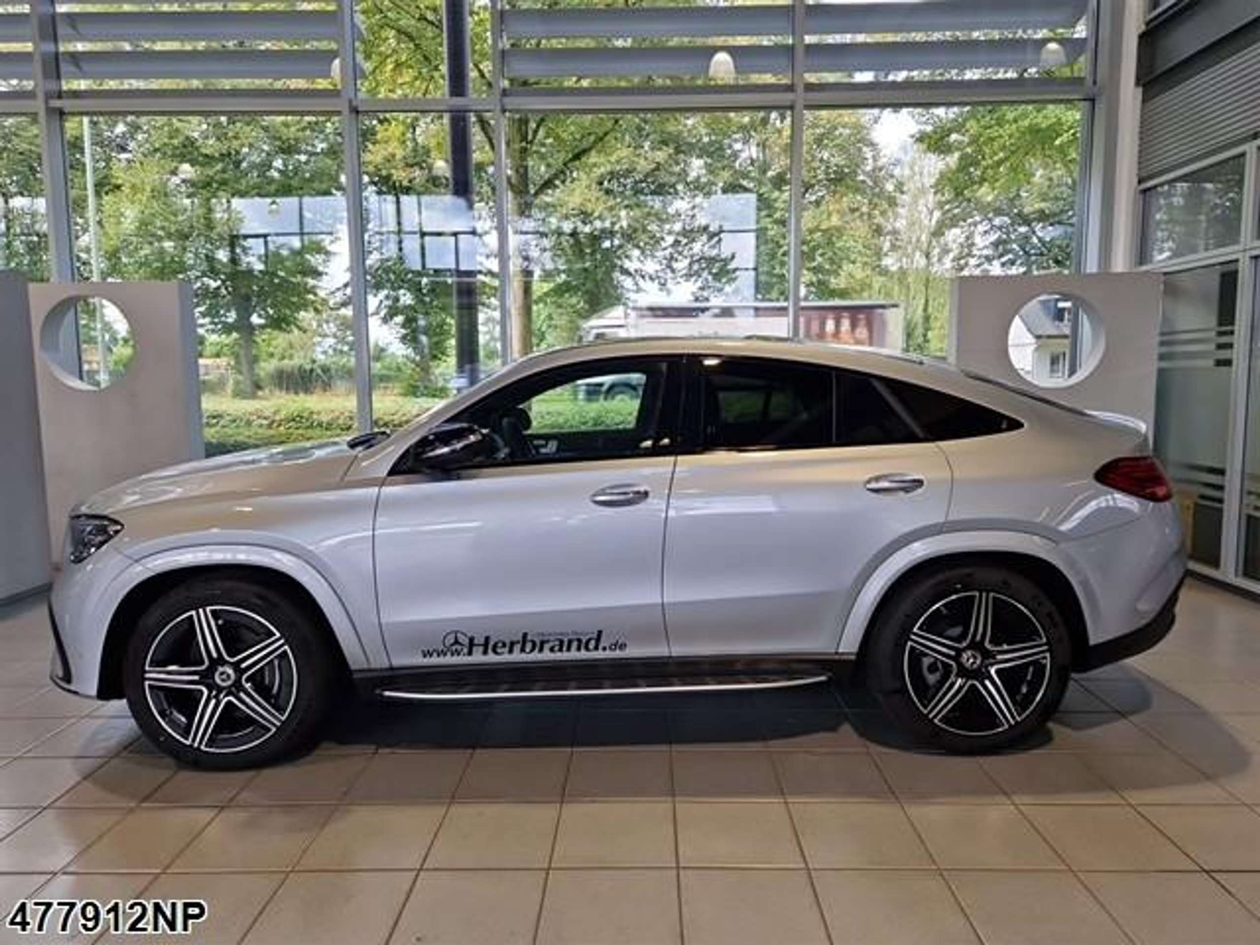 Mercedes-Benz - GLE 300