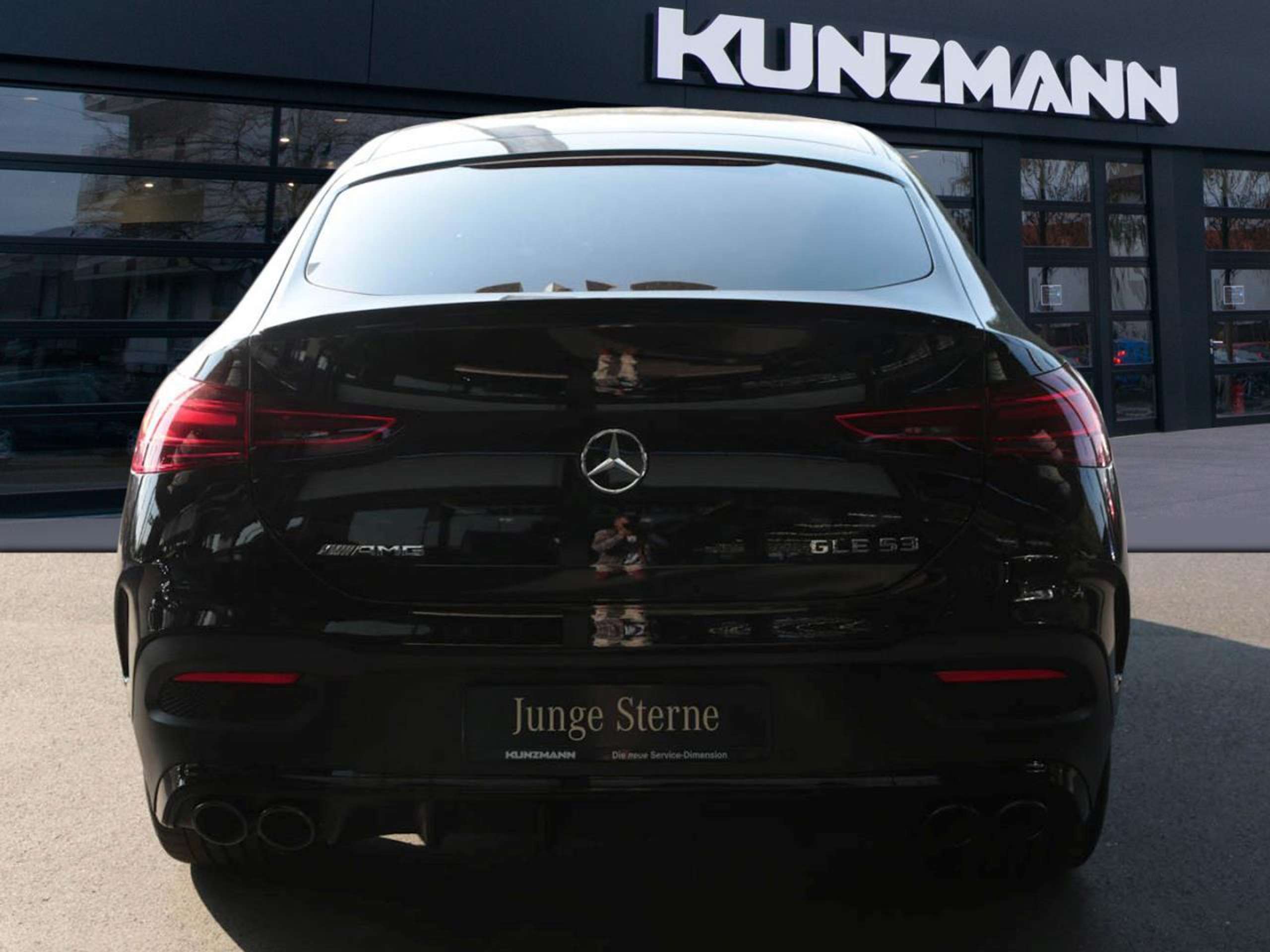 Mercedes-Benz - GLE 53 AMG