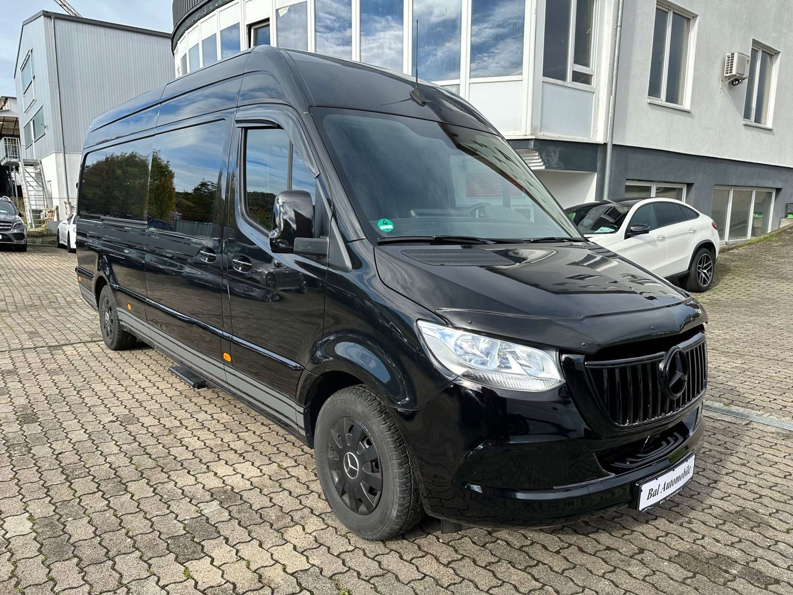 Mercedes-Benz - Sprinter