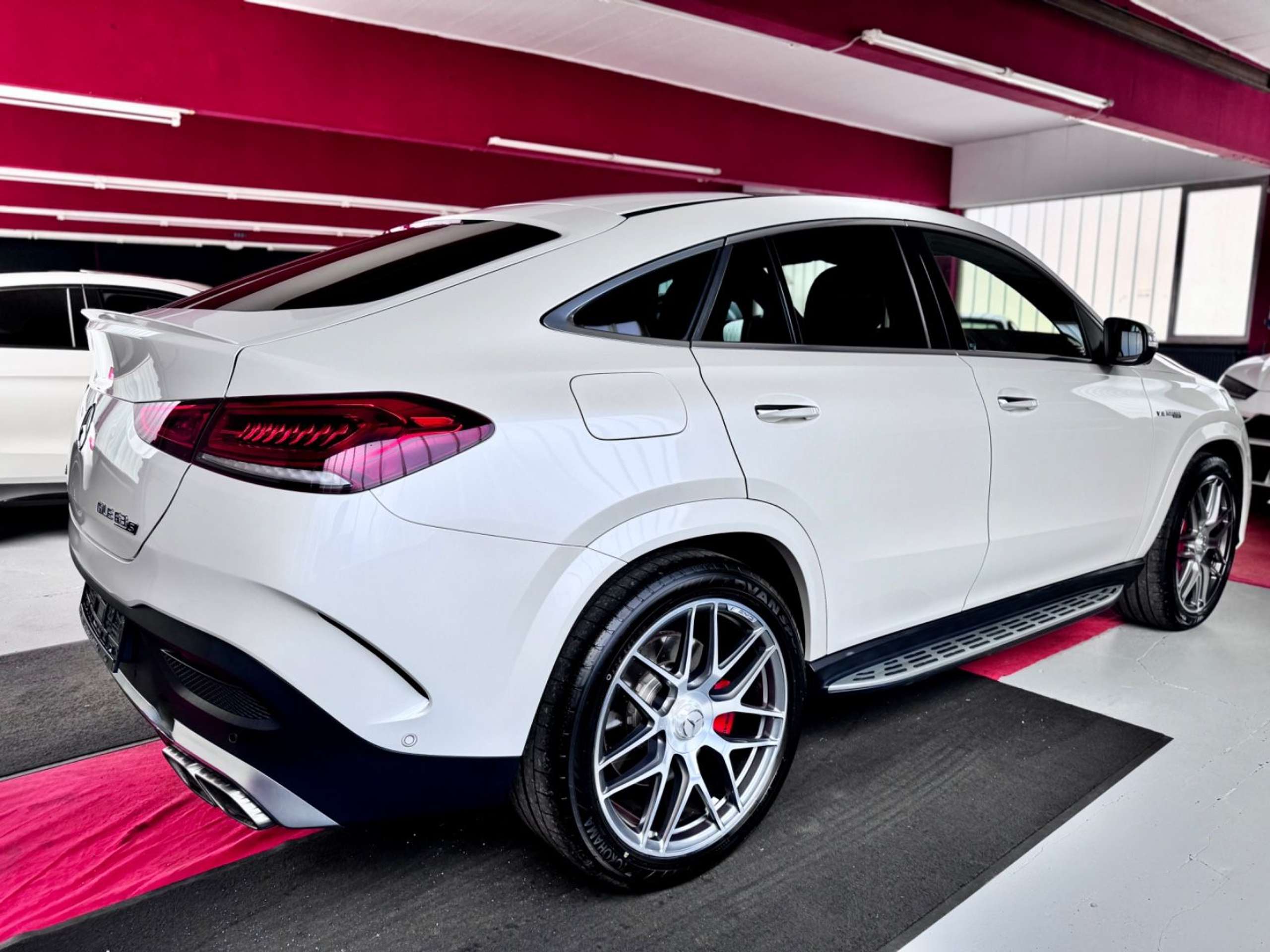 Mercedes-Benz - GLE 63 AMG