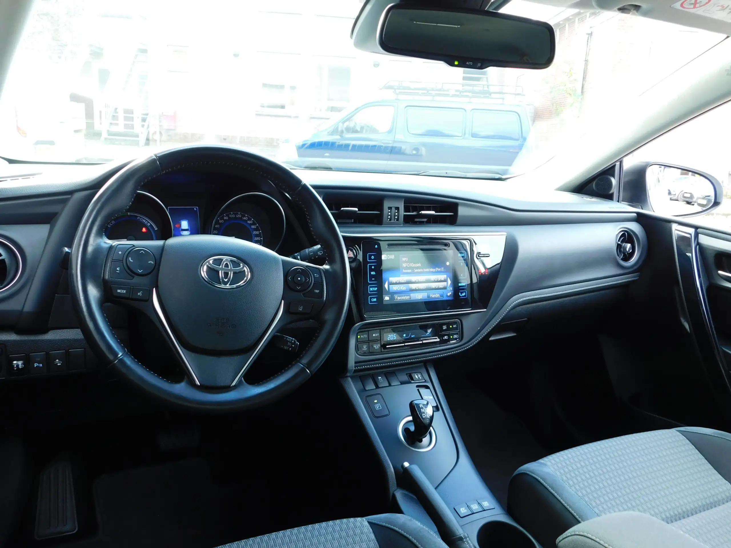 Toyota - Auris