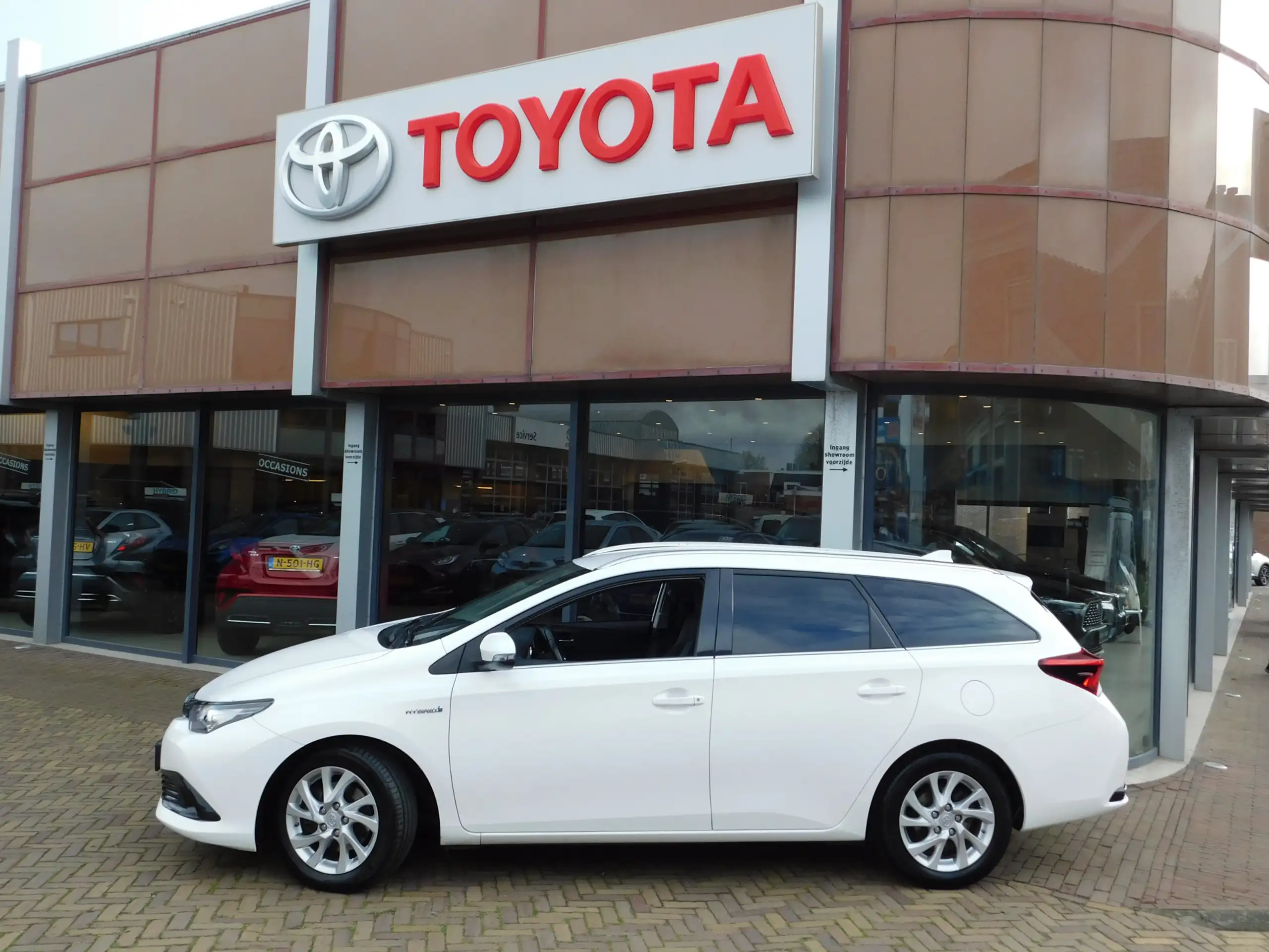 Toyota - Auris