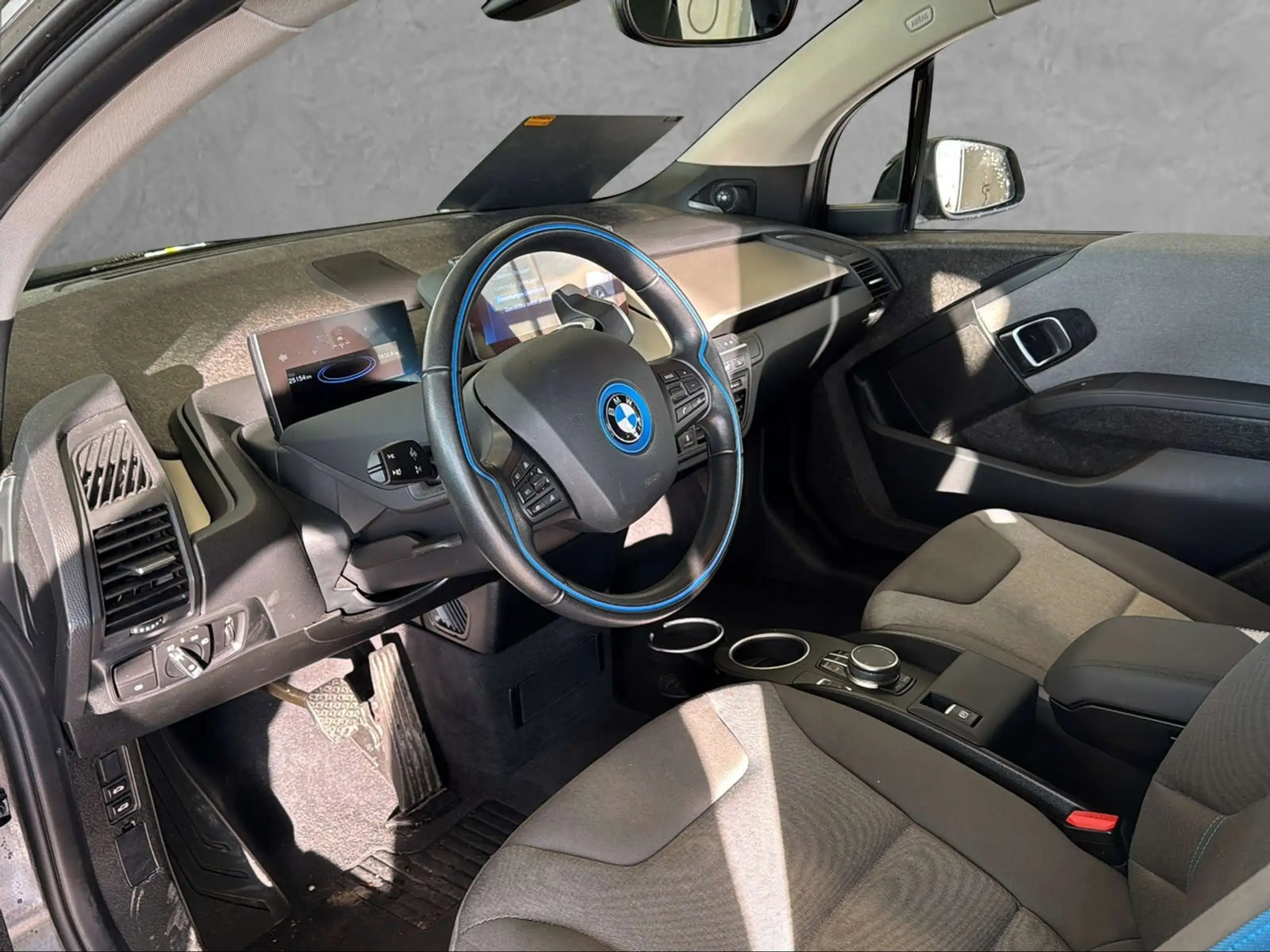 BMW - i3