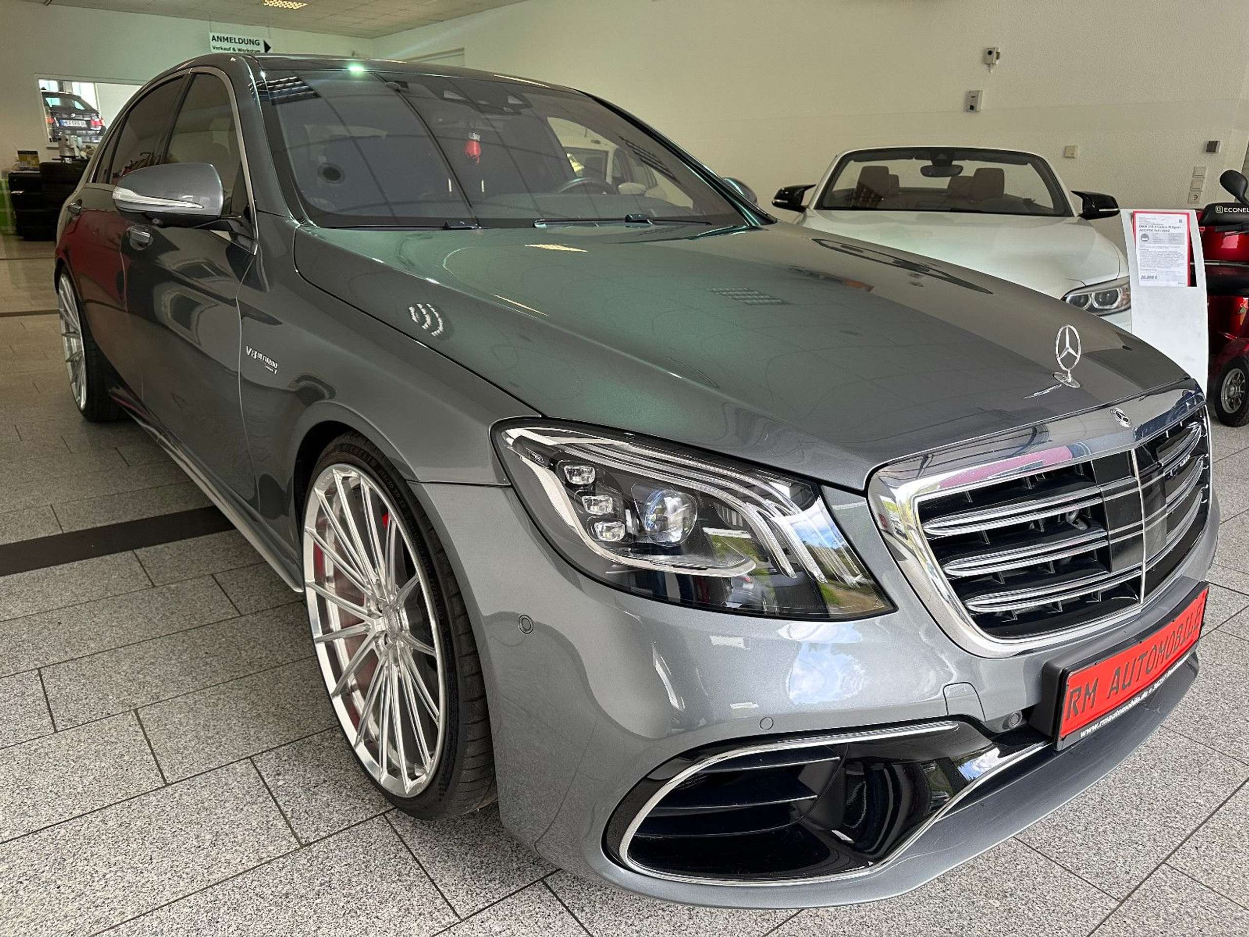 Mercedes-Benz - S 63 AMG